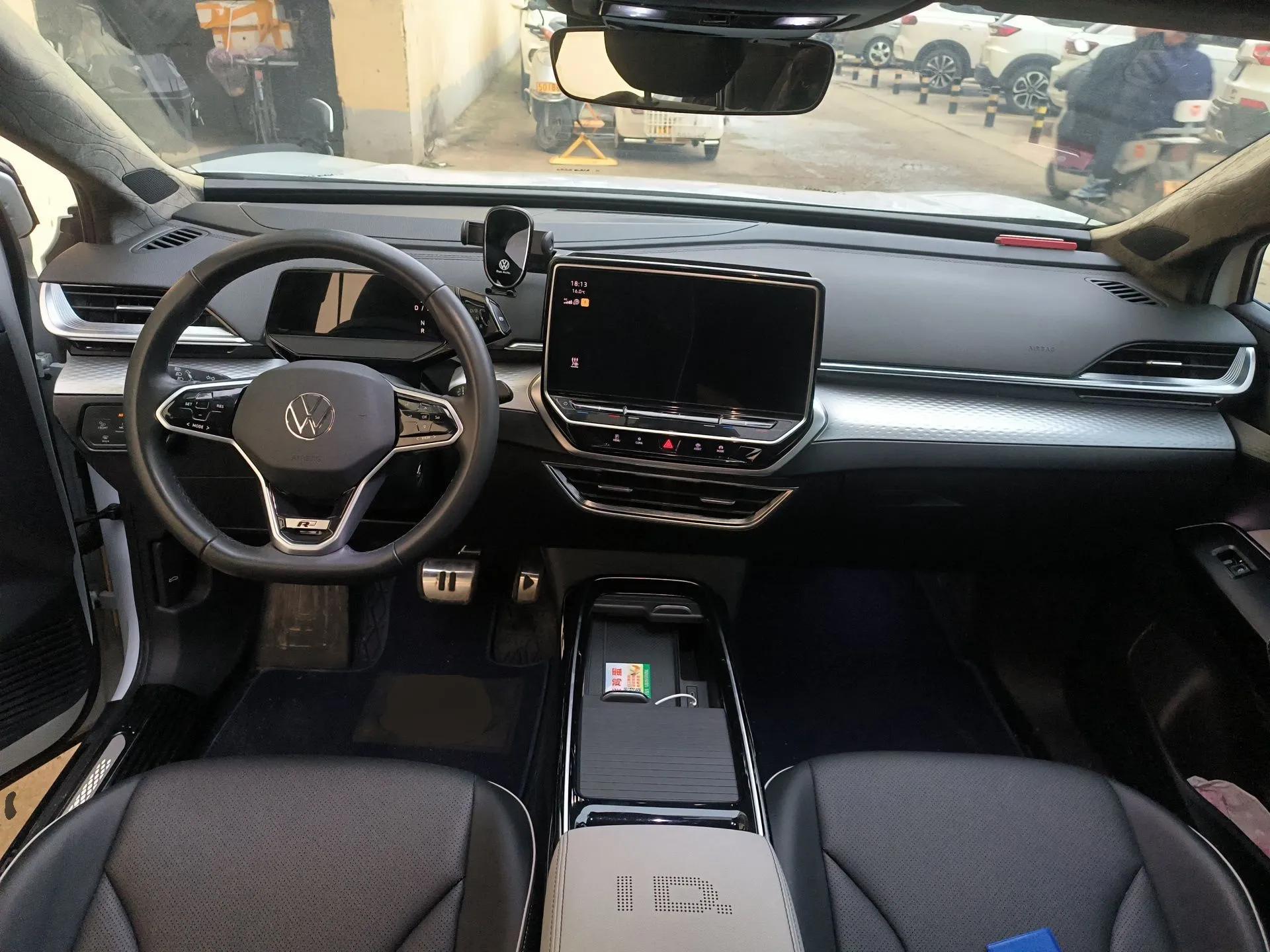 Volkswagen ID.6 X 2021 Pure Edition — миниатюра 10