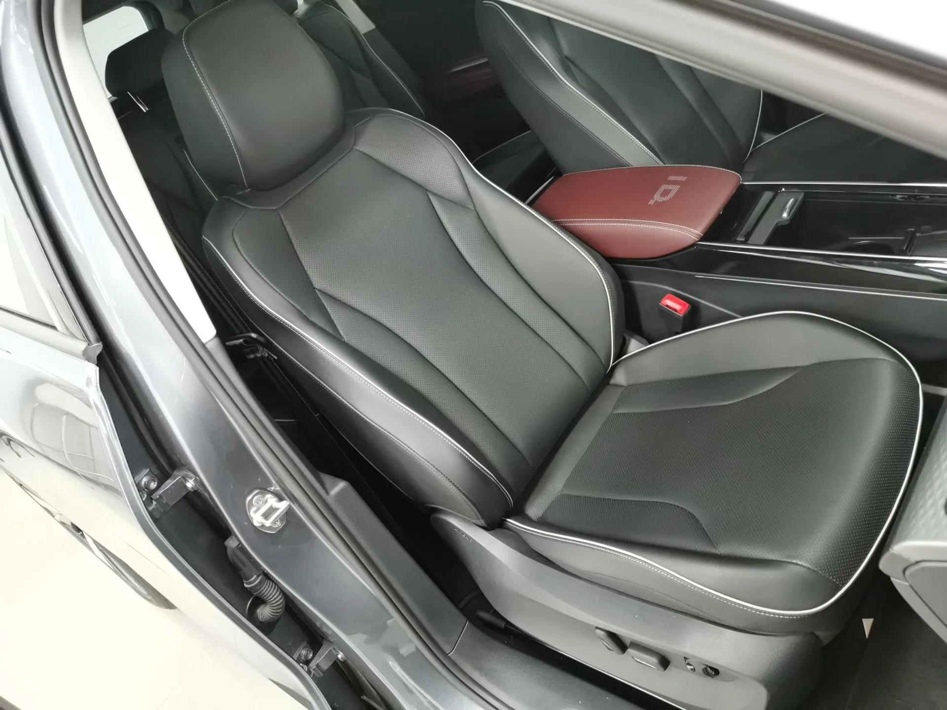 Volkswagen ID.6 X 2023 Upgraded Model Pure Long-Range Version — миниатюра 23