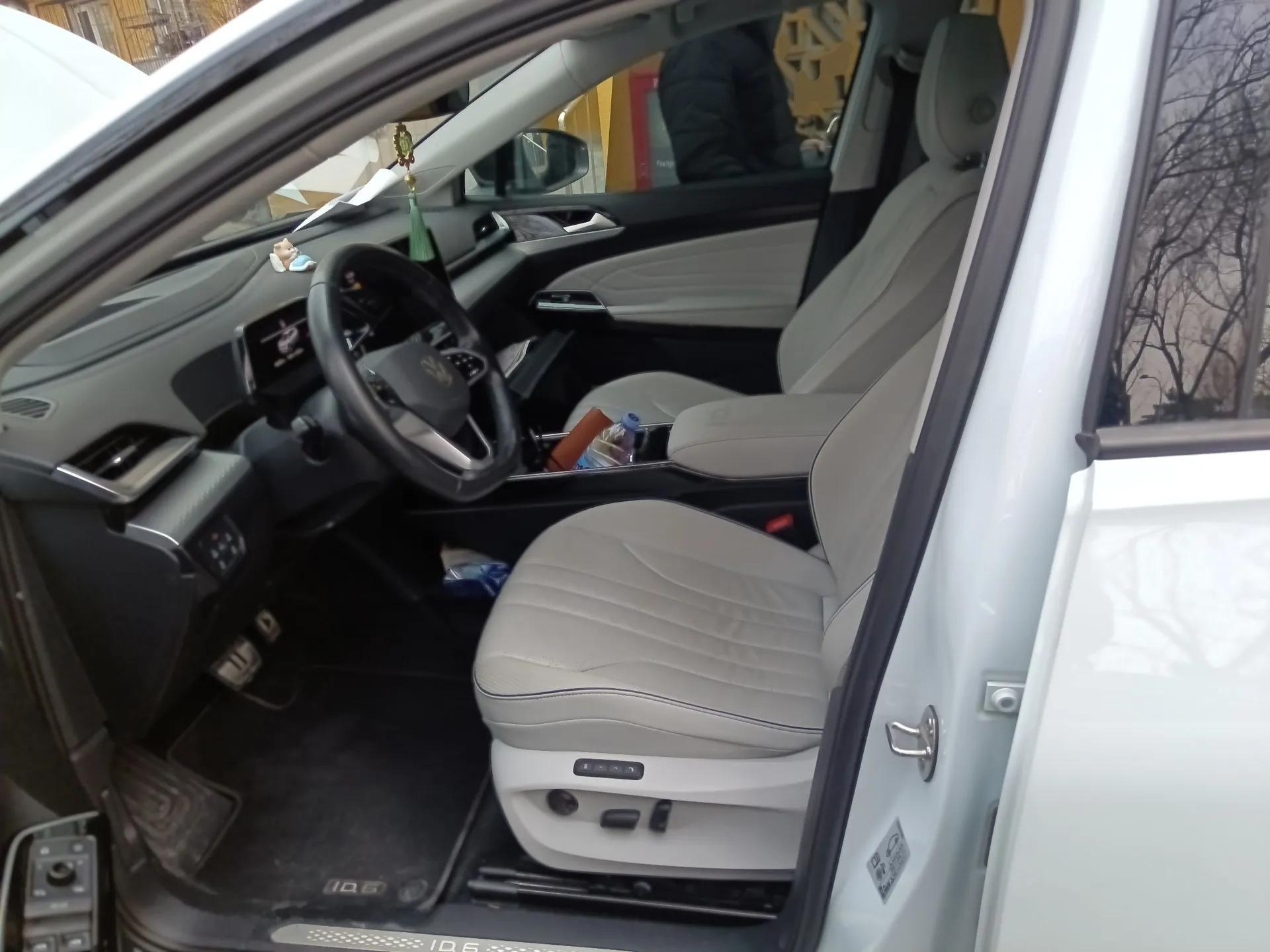Volkswagen ID.6 X 2022 Smart Enjoyment Long-Range Edition — миниатюра 16
