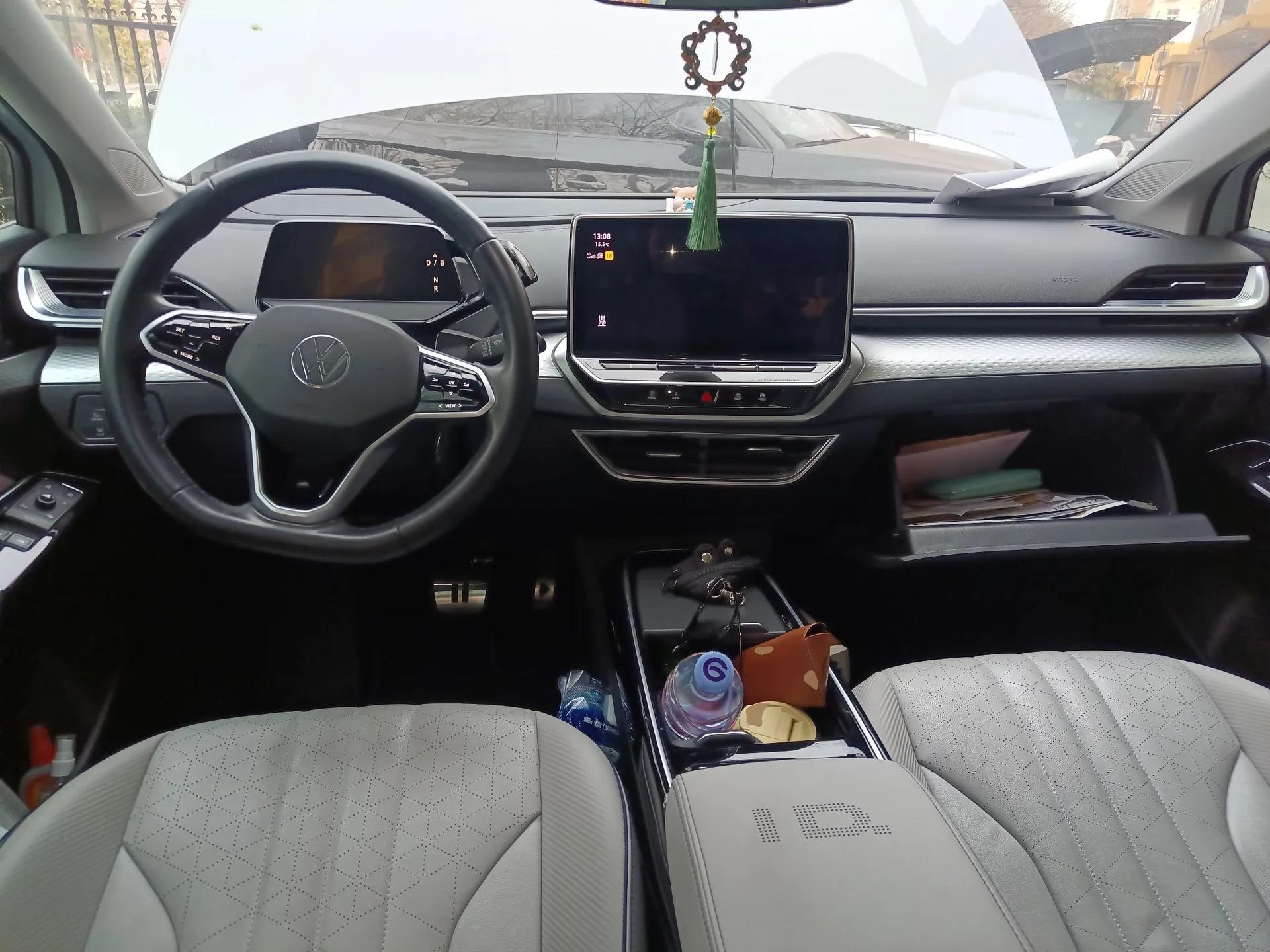 Volkswagen ID.6 X 2022 Smart Enjoyment Long-Range Edition — миниатюра 10