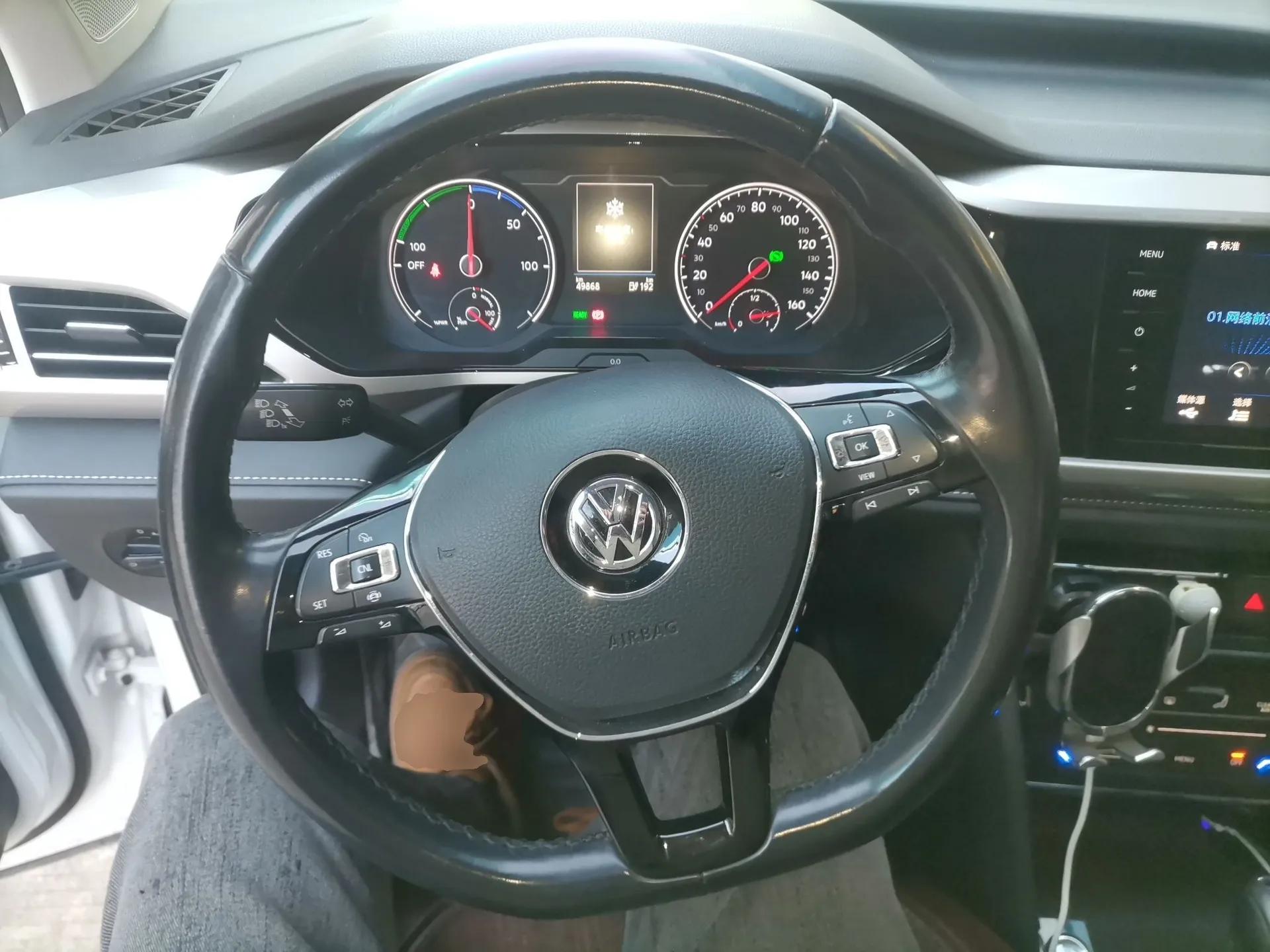 Volkswagen Tharu New Energy 2021 Panoramic Deluxe Edition — миниатюра 12