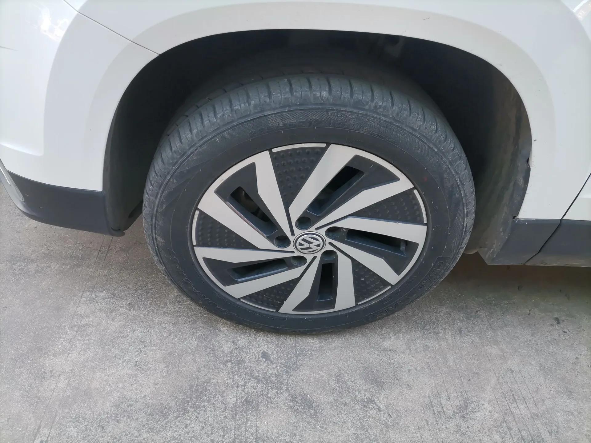 Volkswagen Tharu New Energy 2021 Panoramic Deluxe Edition — миниатюра 9