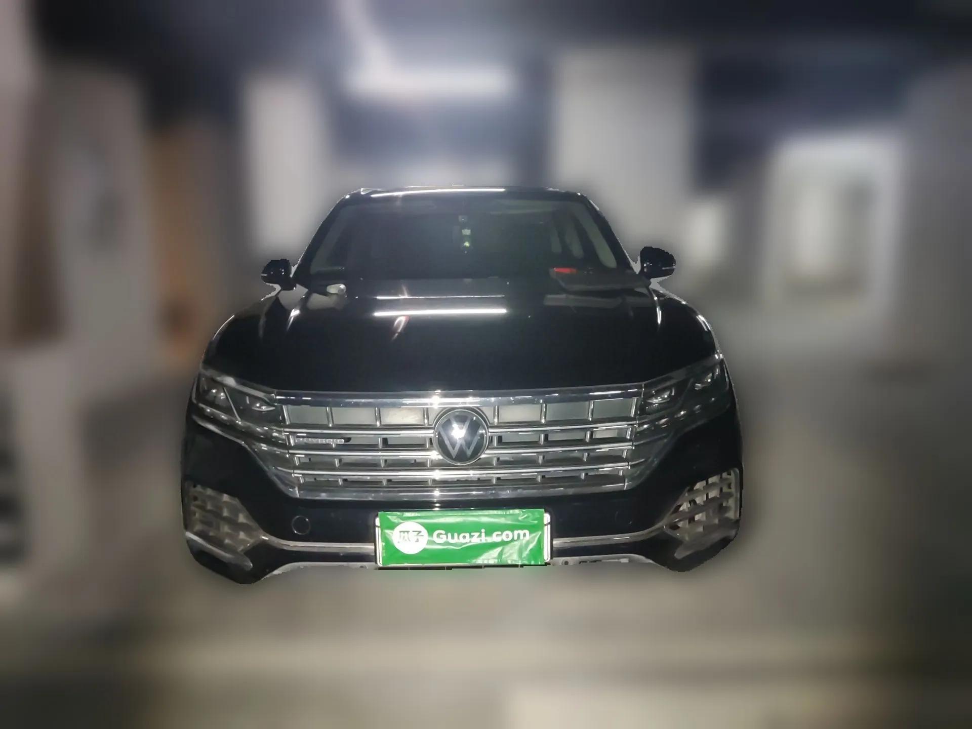Volkswagen Touareg New Energy 2021 eHybrid — миниатюра 2