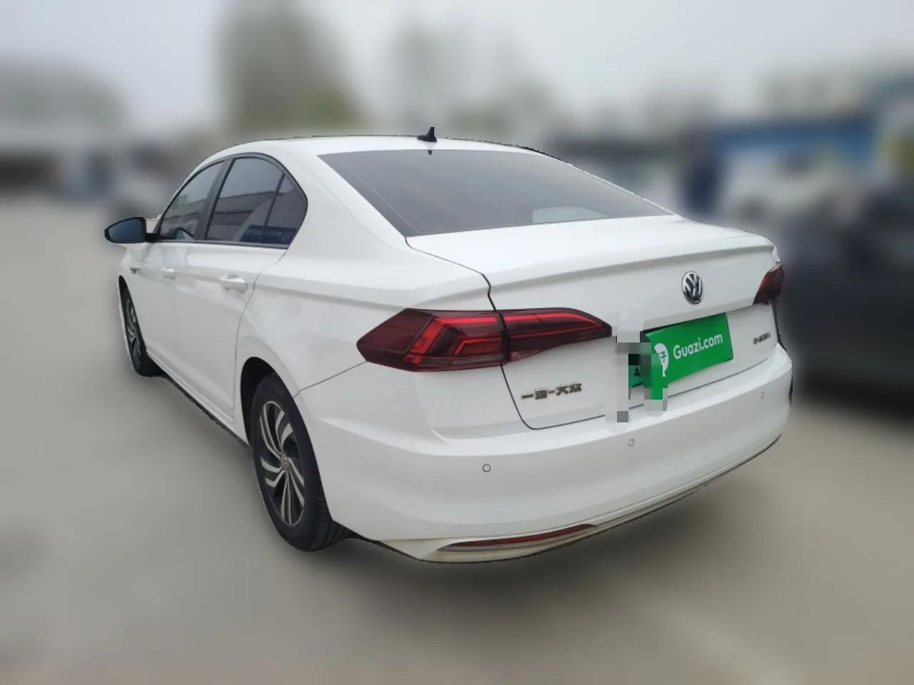 Volkswagen Bora Pure Electric 2020 Shan Model — миниатюра 4