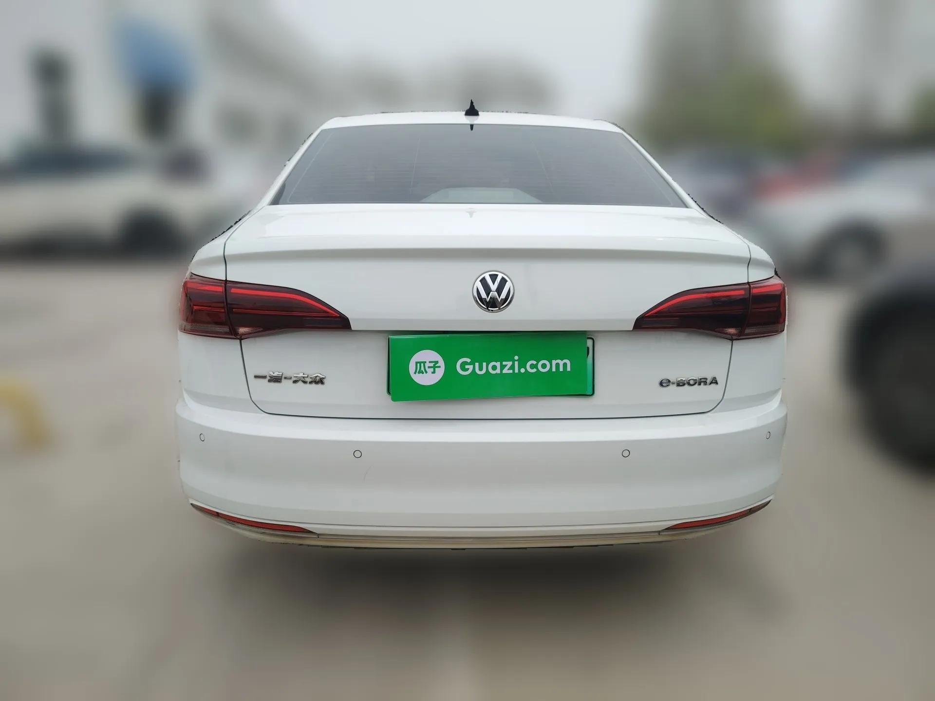 Volkswagen Bora Pure Electric 2020 Shan Model — миниатюра 5