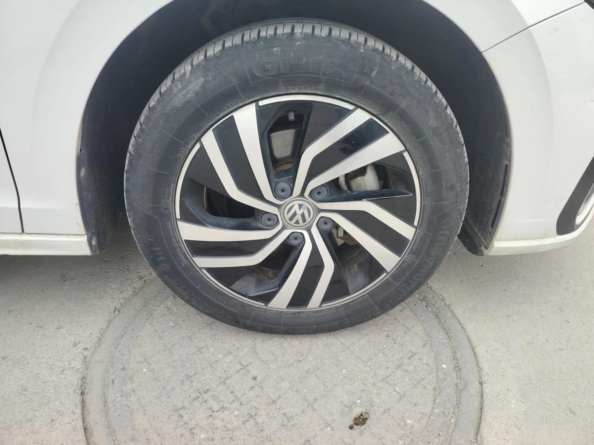 Volkswagen Bora Pure Electric 2020 Shan Model — миниатюра 8