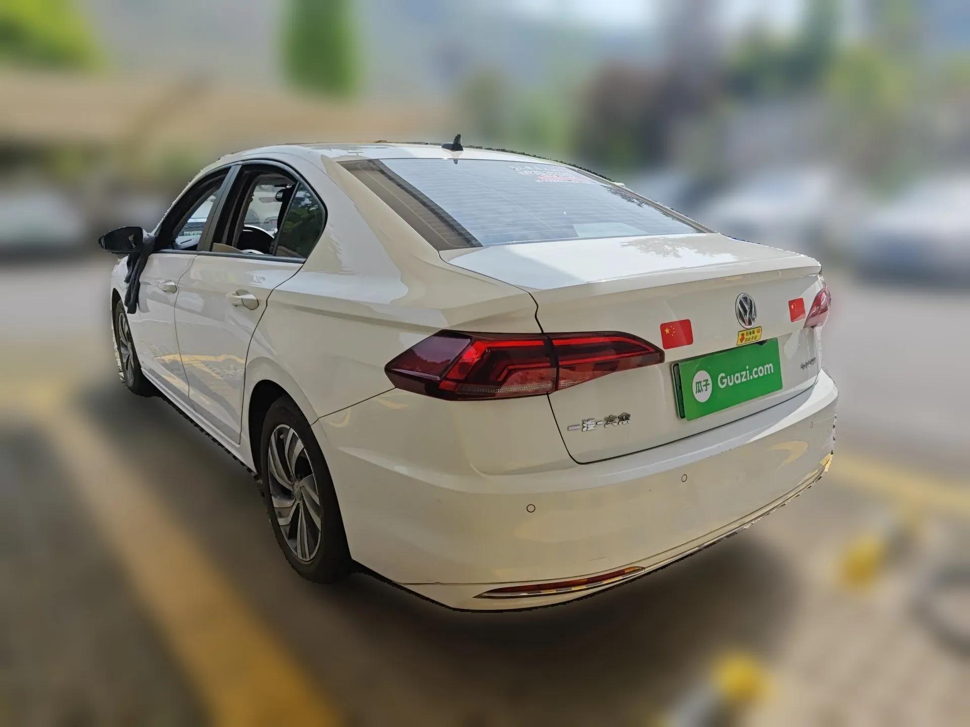 Volkswagen Bora Pure Electric 2020 Shan Model — миниатюра 4