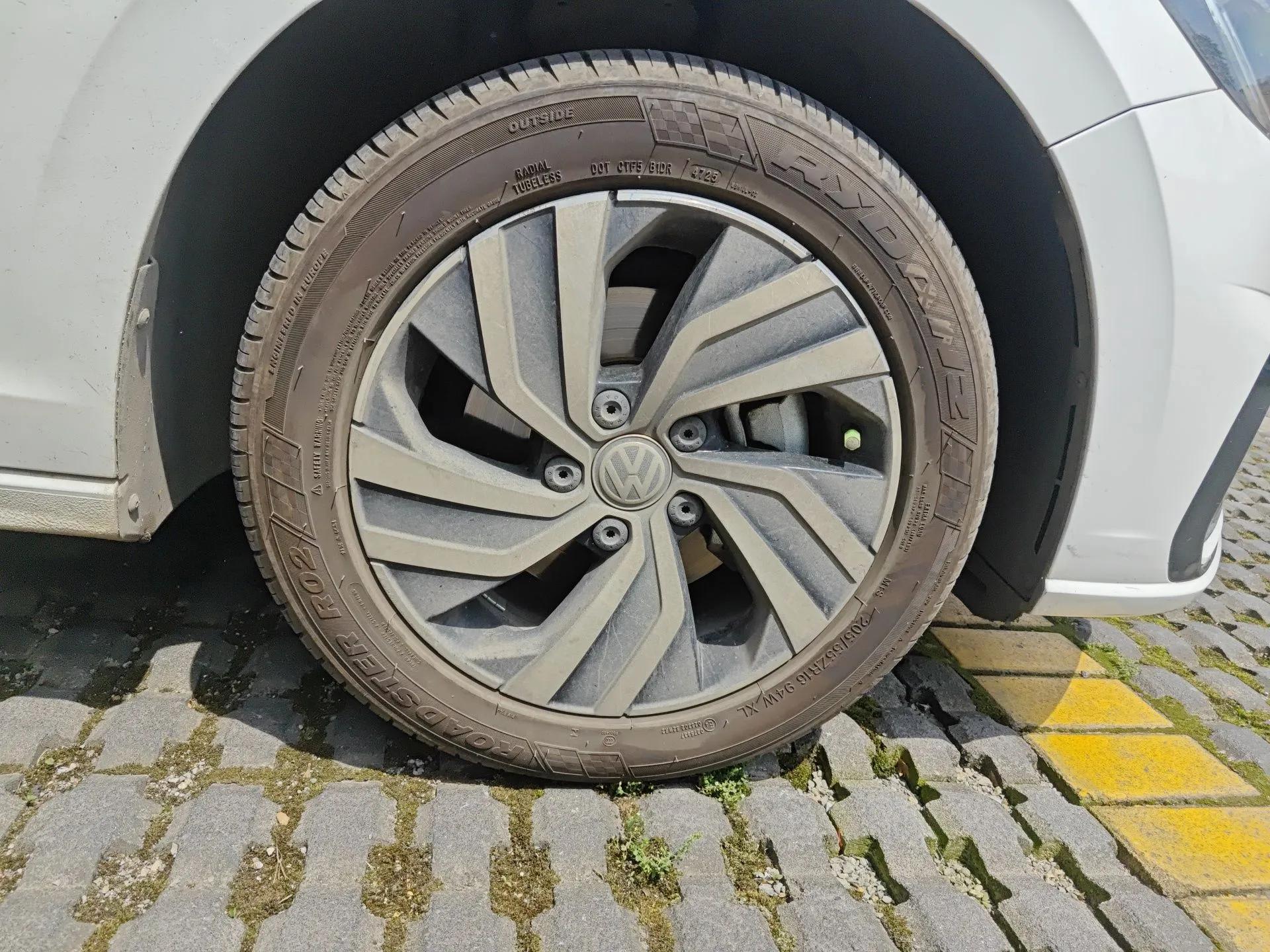Volkswagen Bora Pure Electric 2020 Shan Model — миниатюра 8