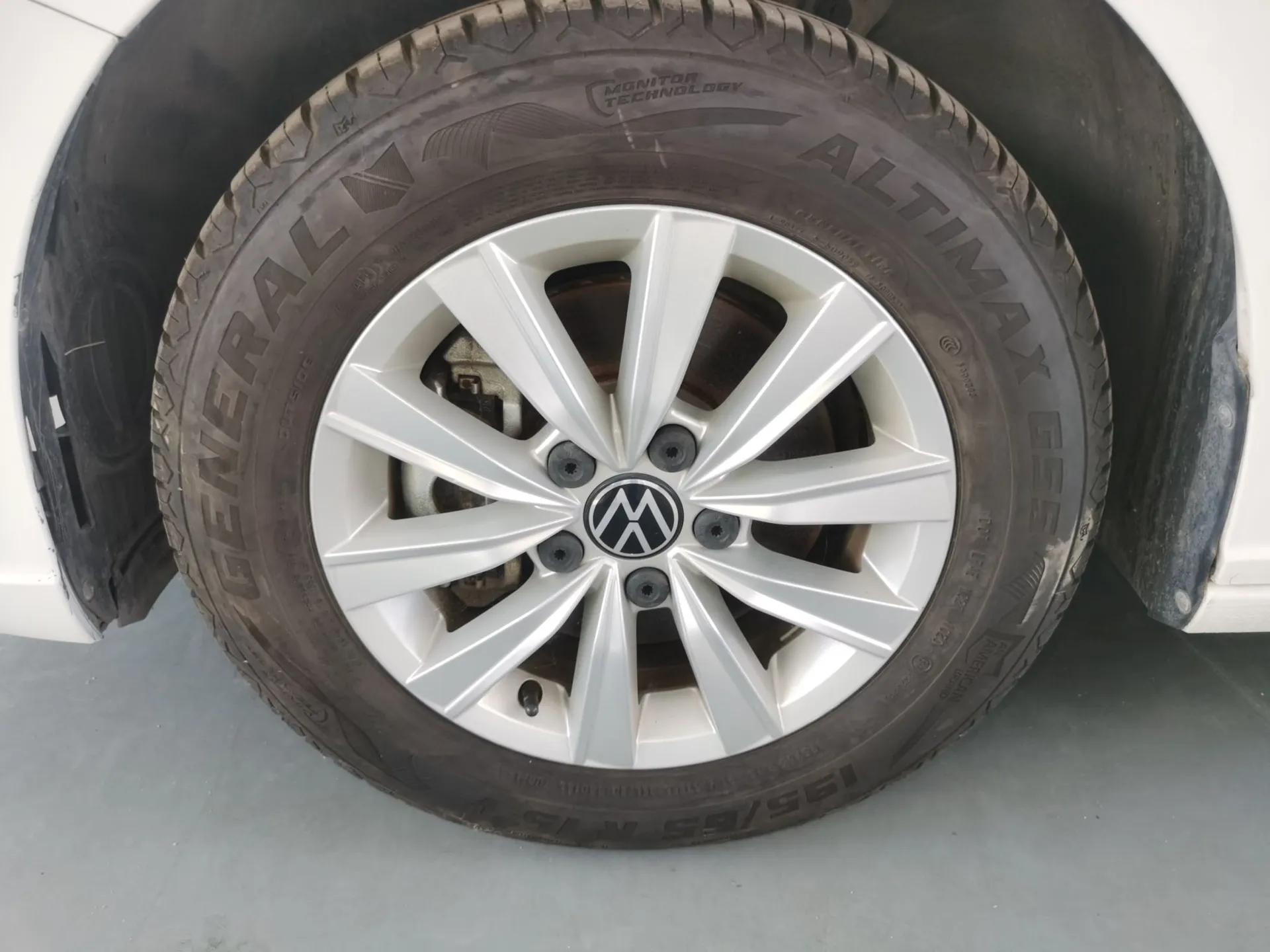 Volkswagen Lavida Pure Electric 2019 Enjoyment Edition — миниатюра 9