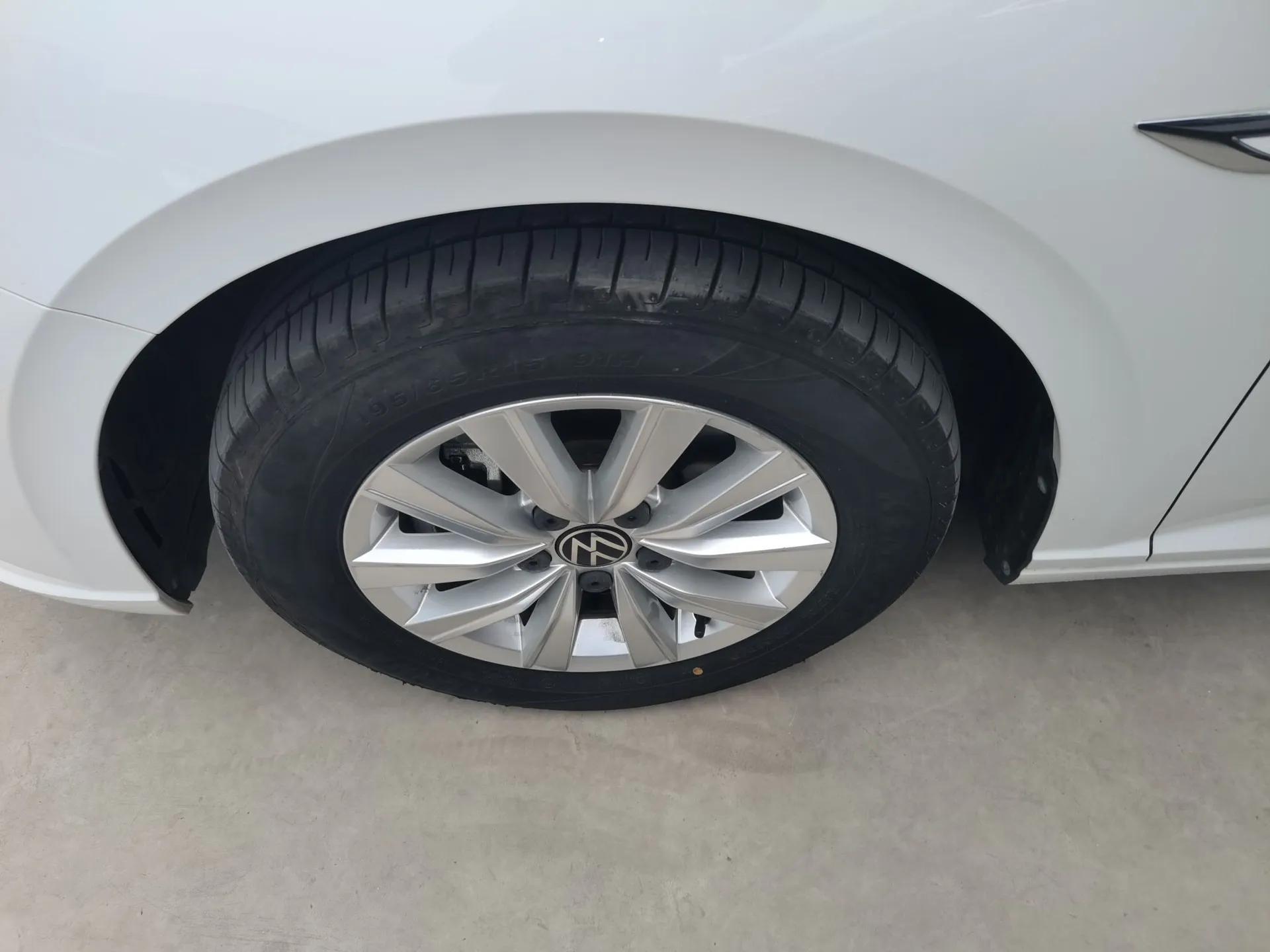 Volkswagen Lavida Pure Electric 2019 Enjoyment Edition — миниатюра 8
