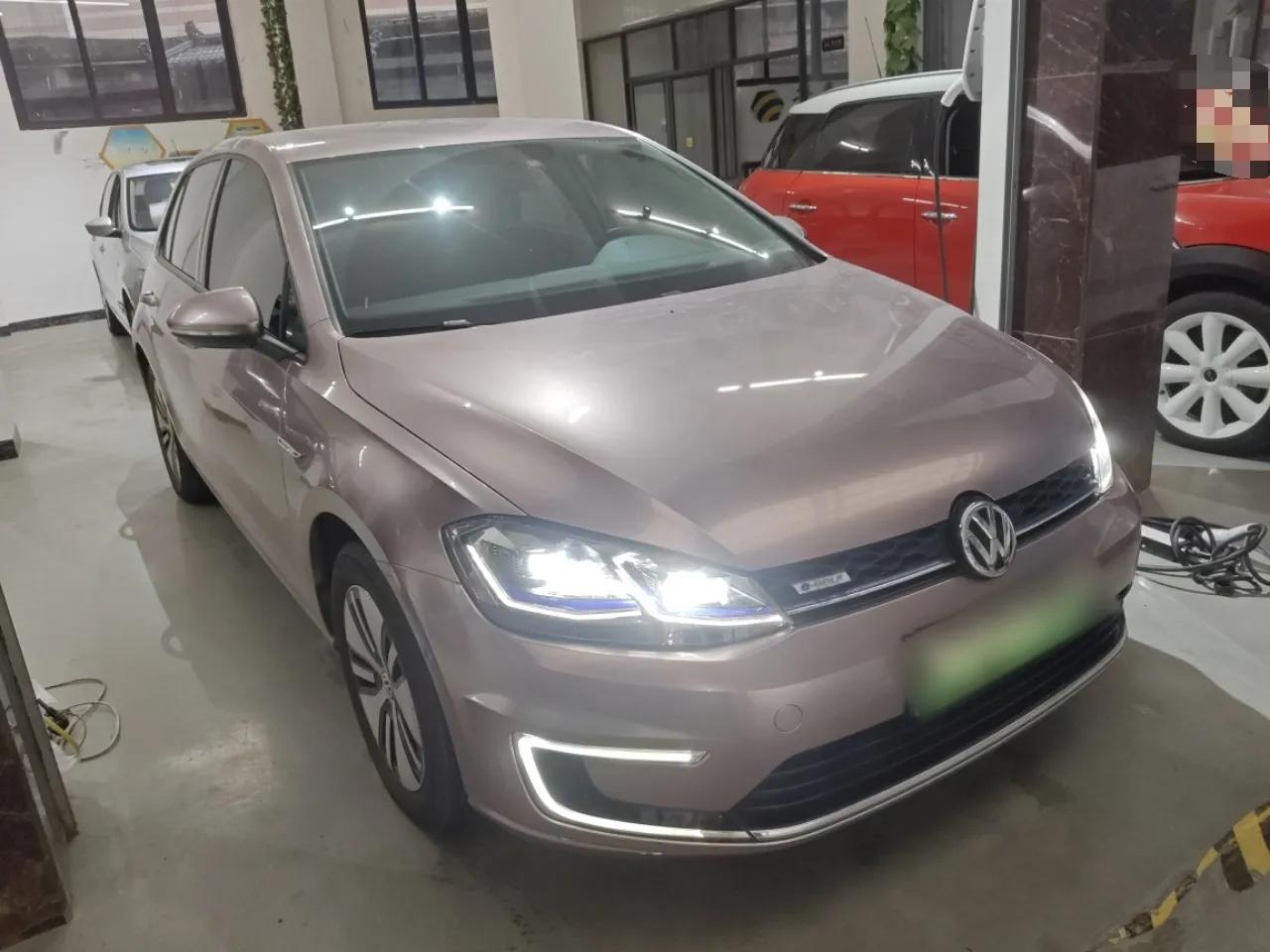 Volkswagen Golf New Energy 2018 e-Golf — миниатюра 3