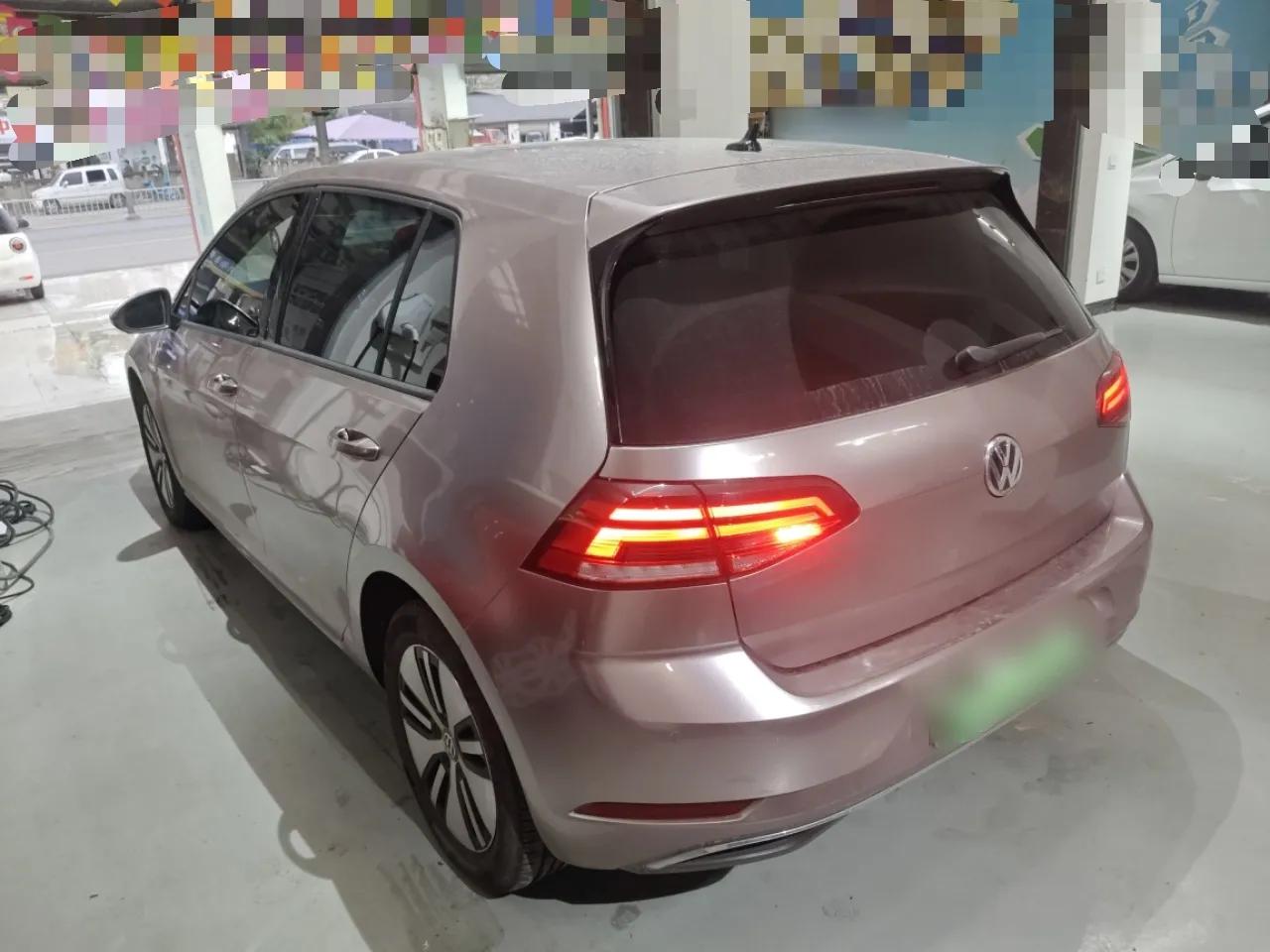 Volkswagen Golf New Energy 2018 e-Golf — миниатюра 4