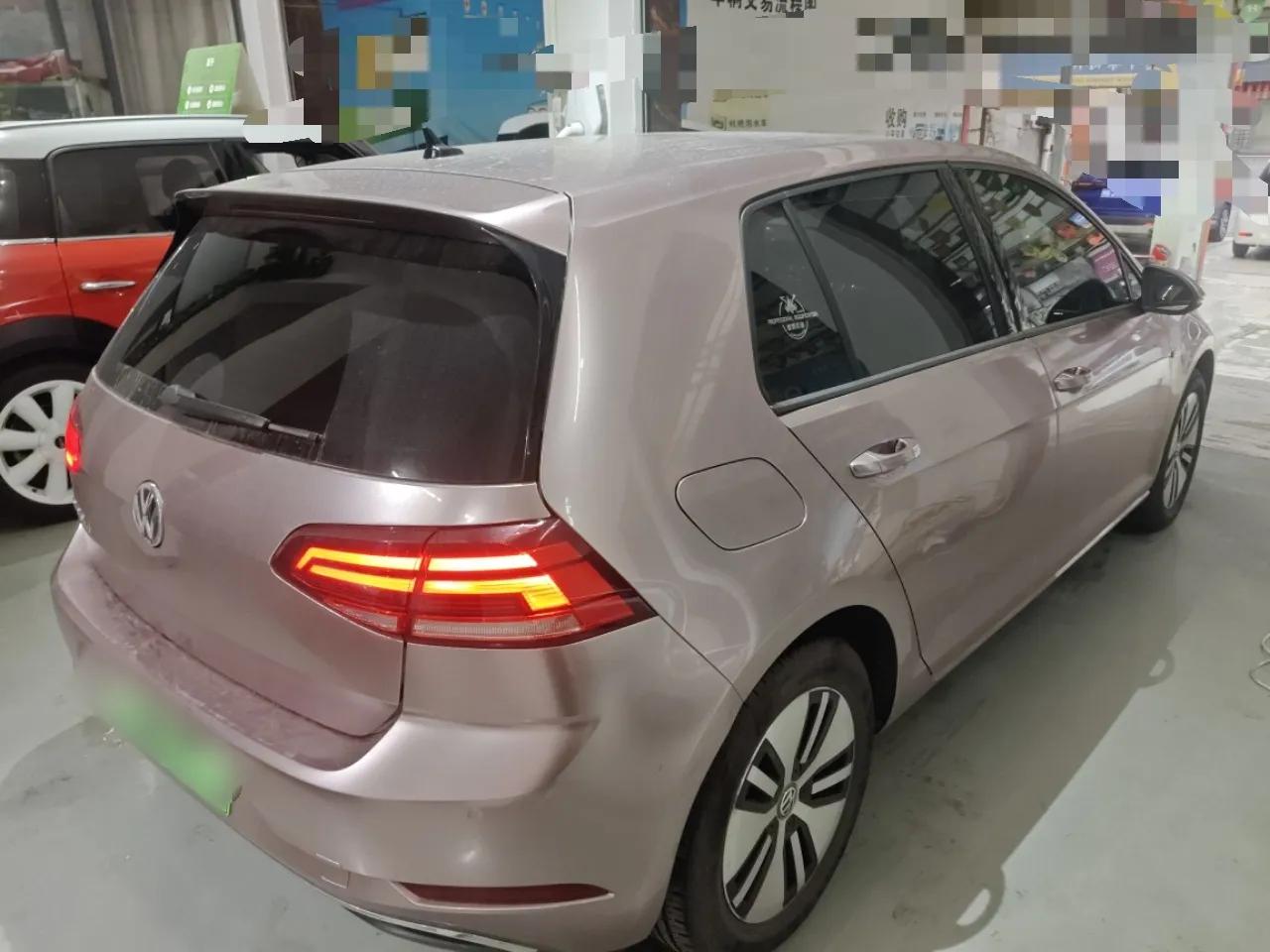 Volkswagen Golf New Energy 2018 e-Golf — миниатюра 6
