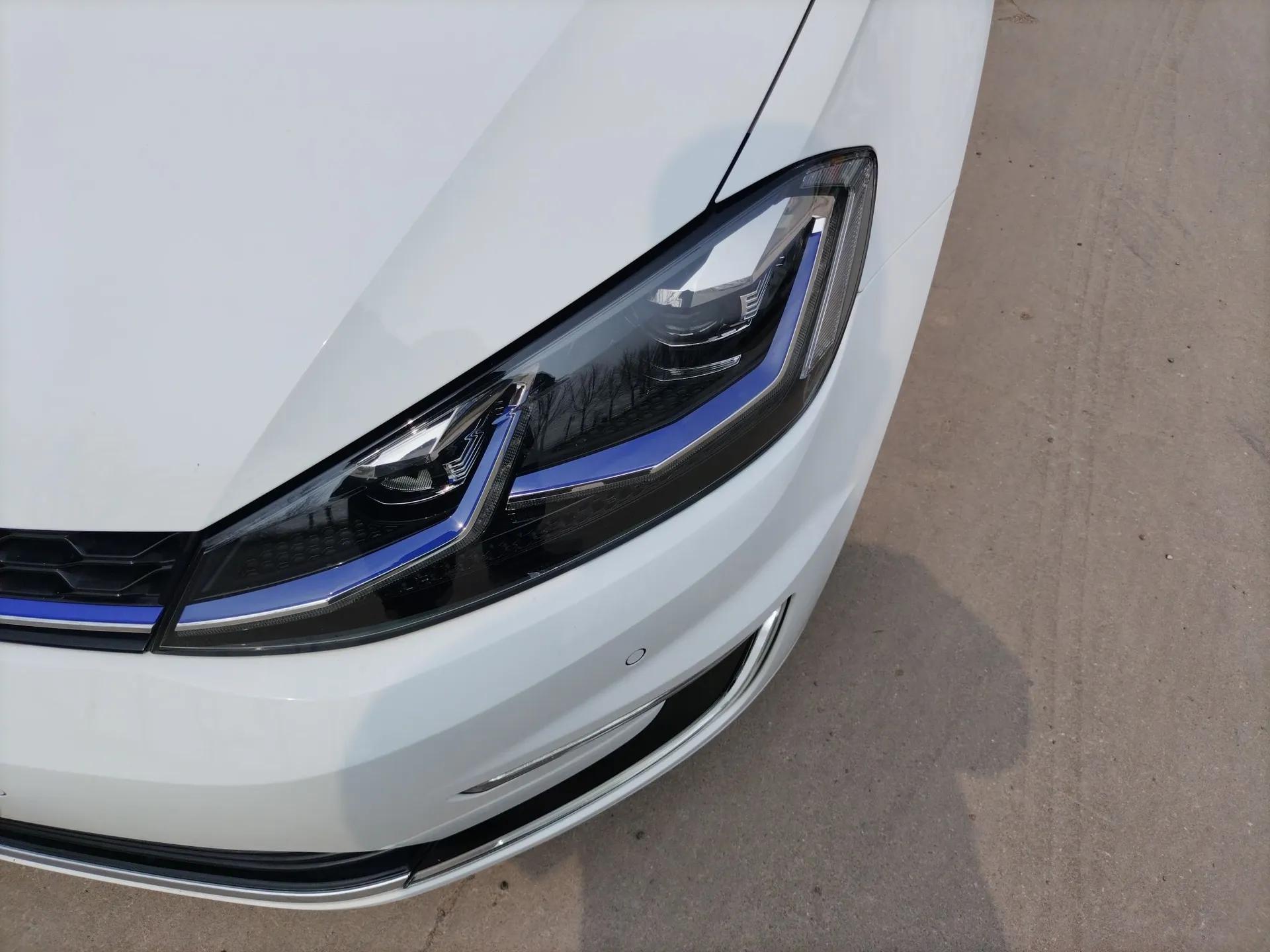 Volkswagen Golf New Energy 2018 e-Golf — миниатюра 9
