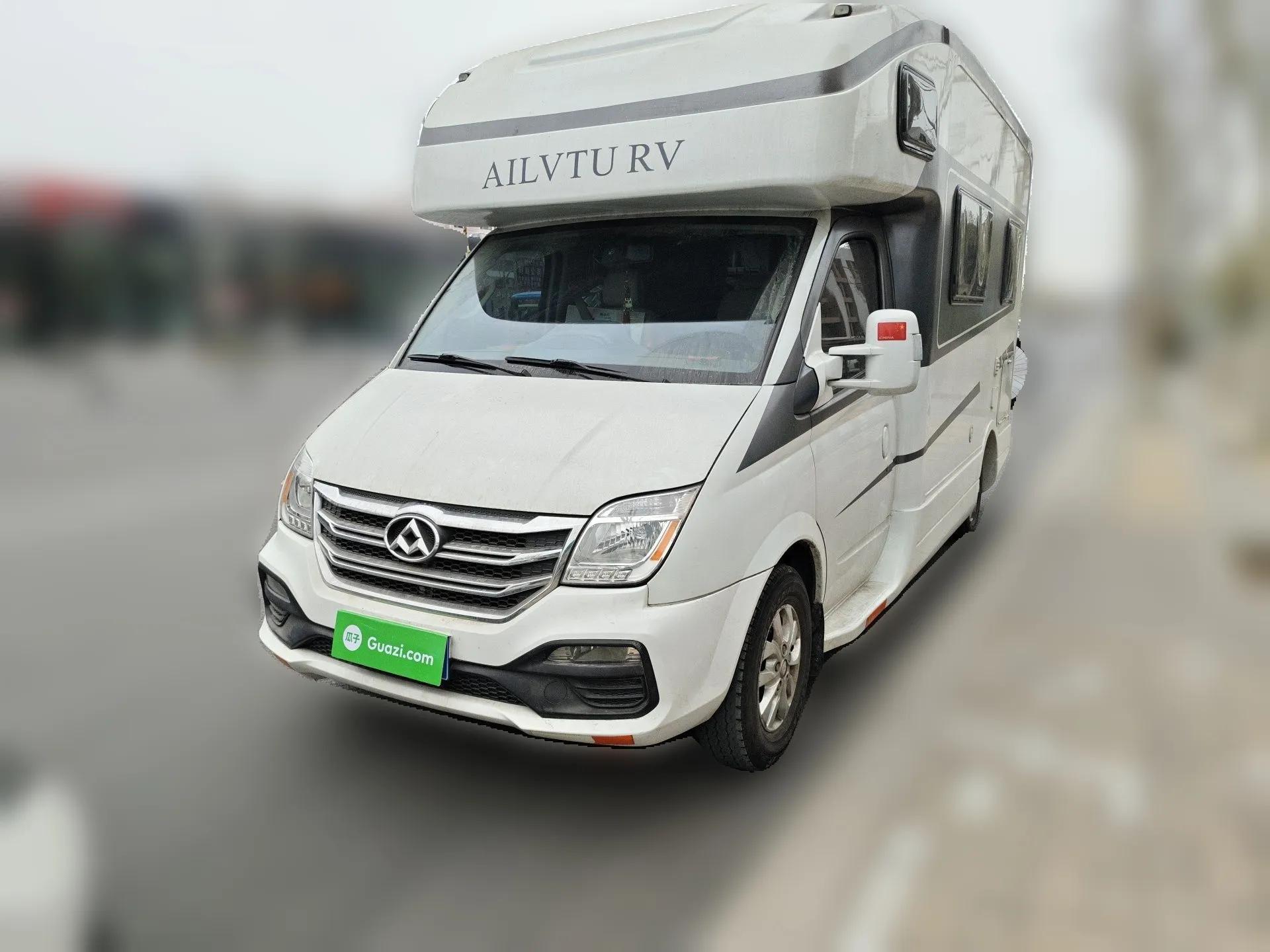 SAIC MAXUS V80 RV  — миниатюра 1
