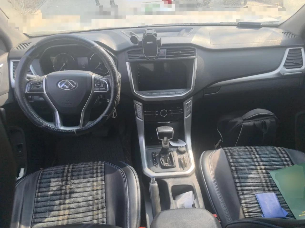 SAIC MAXUS T60 2017 2.0T Gasoline Automatic 4x4 High-Ride Elite Standard Cabin — миниатюра 10