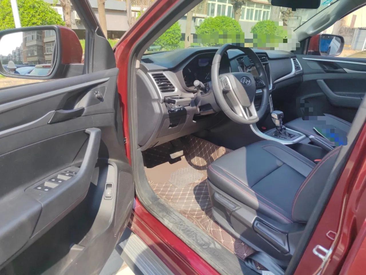 SAIC MAXUS T60 2017 2.0T Gasoline Automatic 4x4 High-Ride Elite Standard Cabin — миниатюра 17