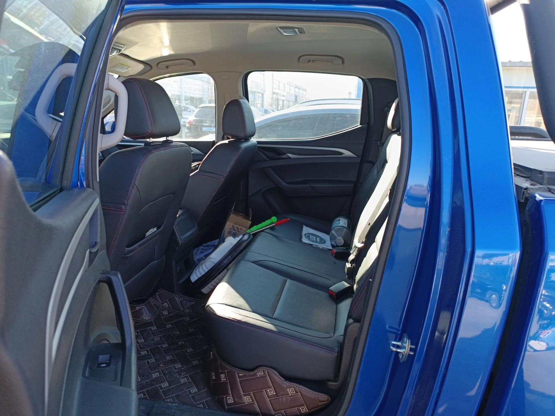 SAIC MAXUS T60 2017 2.0T Gasoline Automatic 4x4 High-Ride Elite Standard Cabin — миниатюра 20