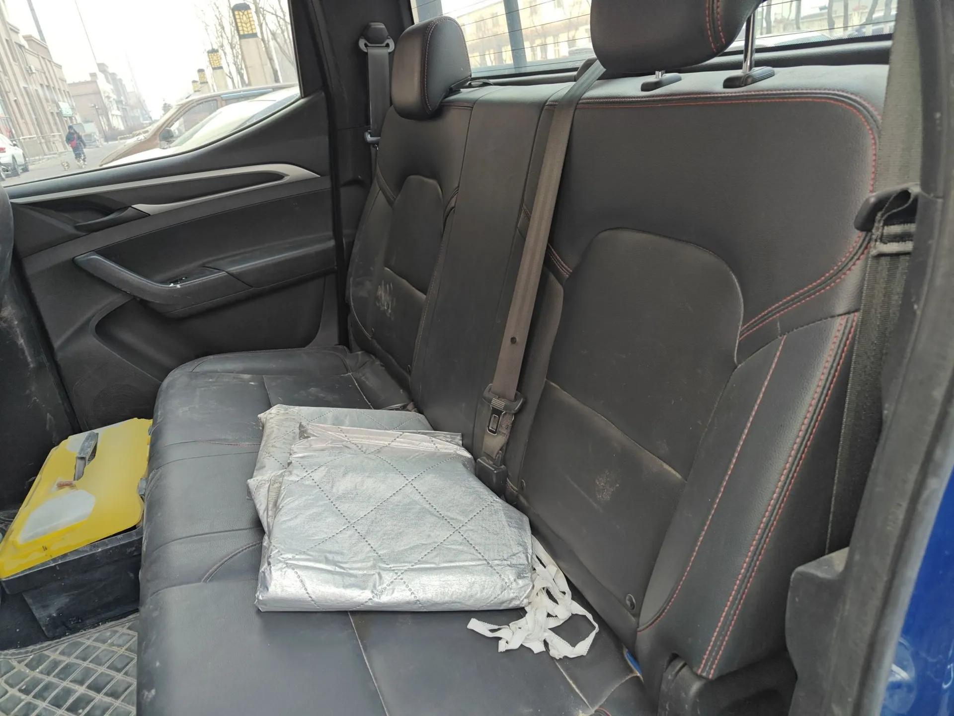 SAIC MAXUS T60 2017 2.0T Gasoline Automatic 4x4 High-Ride Elite Standard Cabin — миниатюра 18
