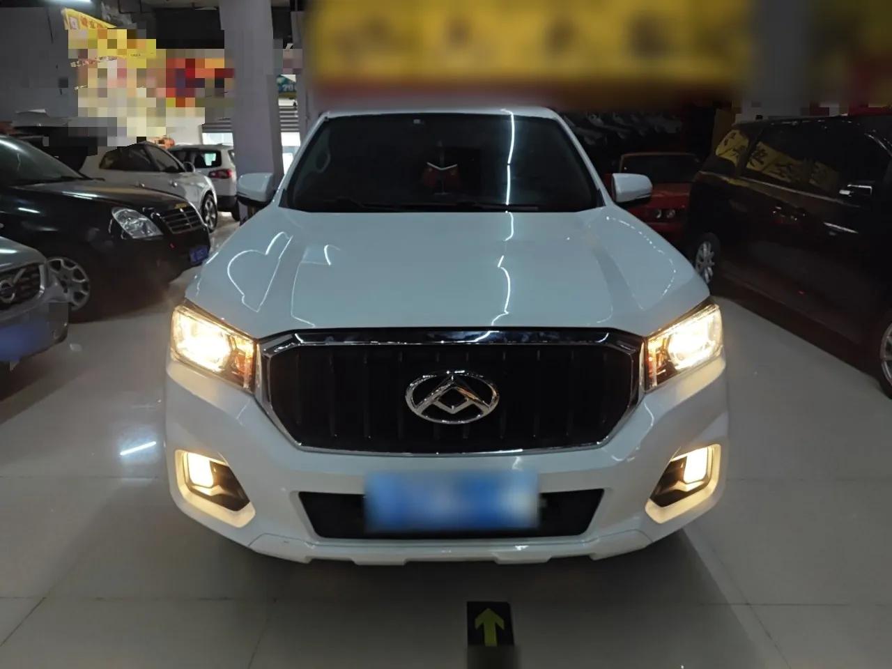 SAIC MAXUS T60 2017 2.8T Diesel Automatic 4x4 High-Ride Comfort Edition Standard Cabin China V Emission Standard — миниатюра 2