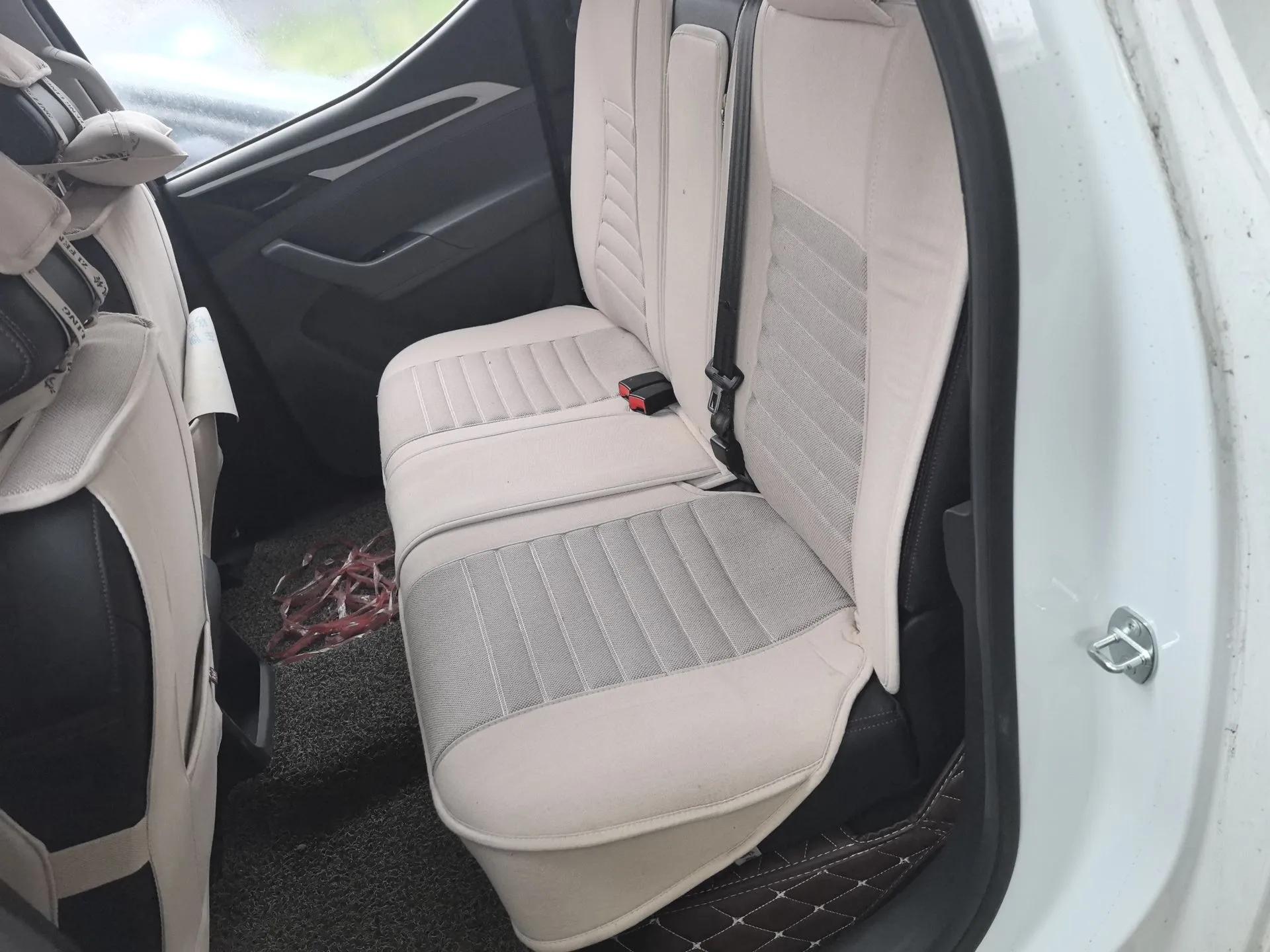 SAIC MAXUS T60 2017 2.4L Gasoline Manual Transmission Two-Wheel Drive High Ground Clearance Comfort Edition Standard Cabin — миниатюра 18