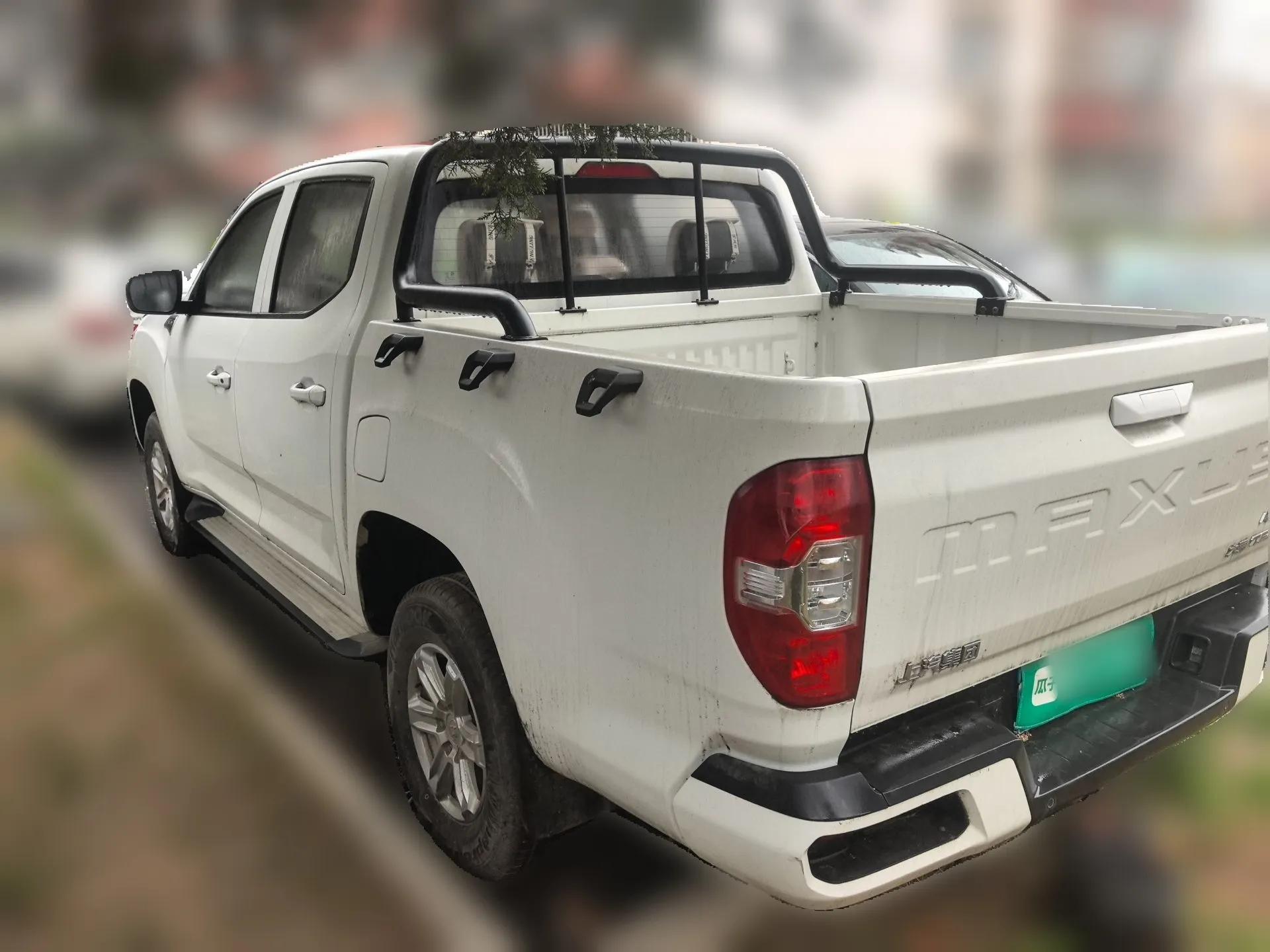 SAIC MAXUS T60 2017 2.4L Gasoline Manual Transmission Two-Wheel Drive High Ground Clearance Comfort Edition Standard Cabin — миниатюра 4