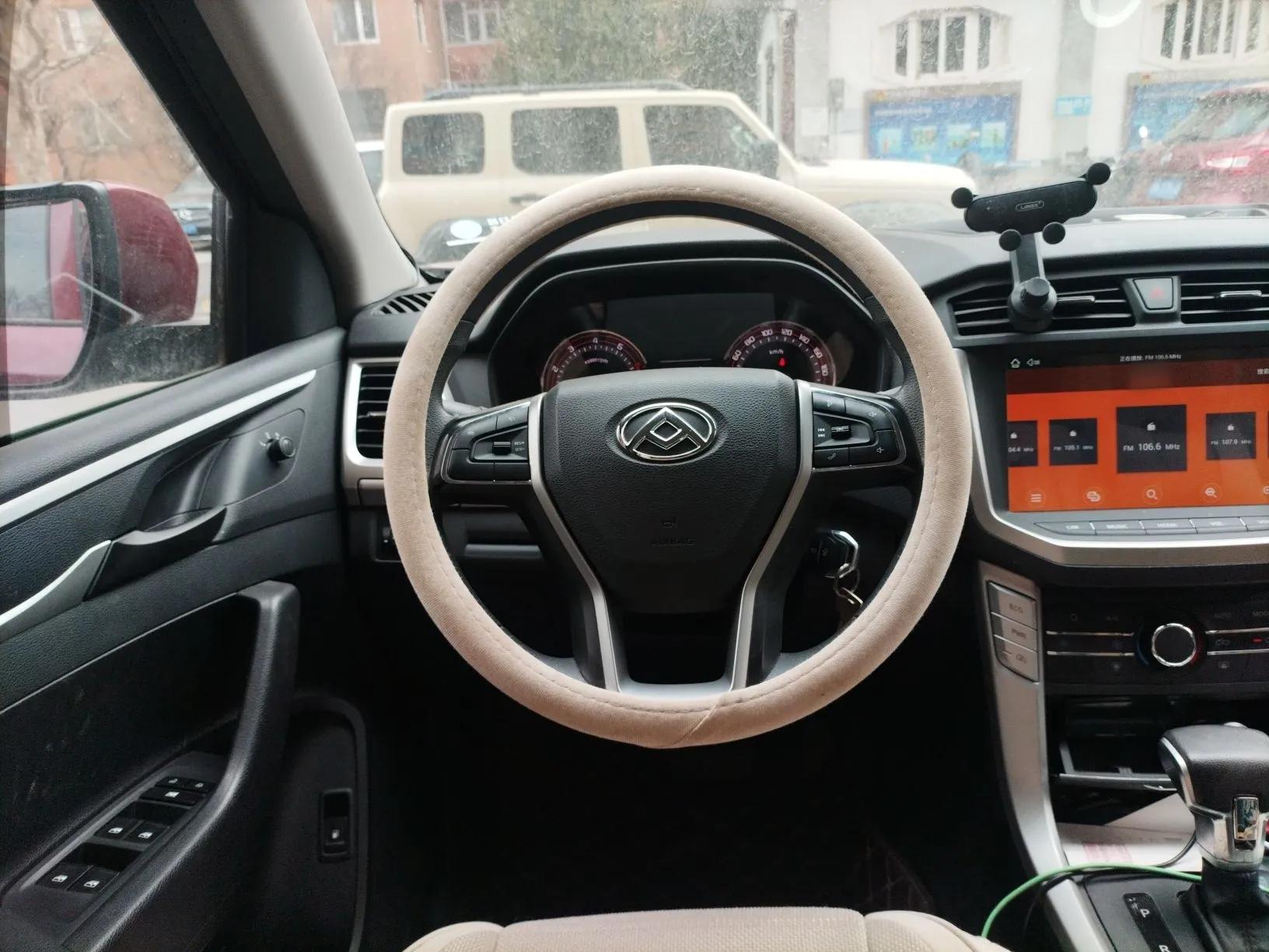 SAIC MAXUS T60  — миниатюра 11