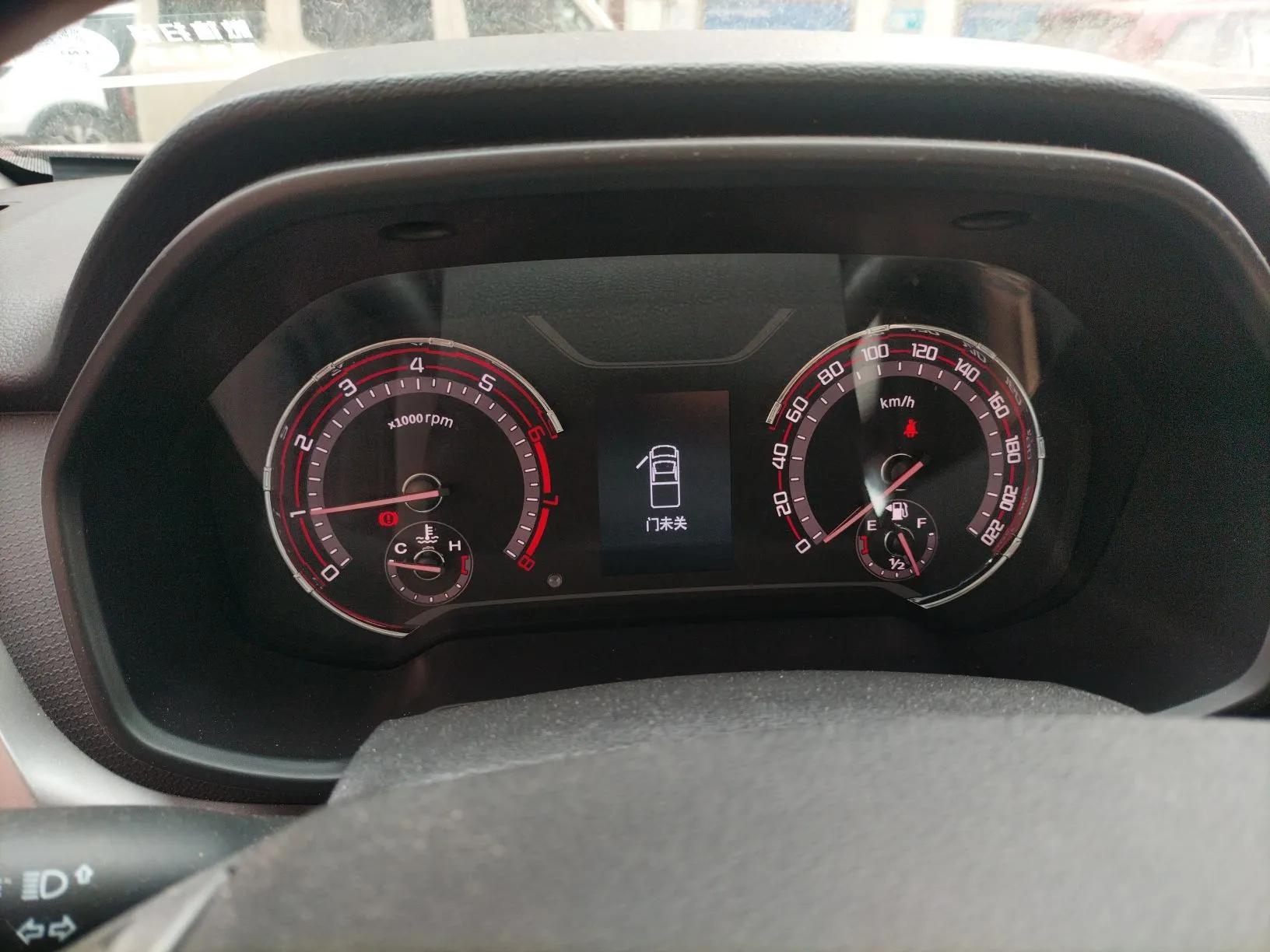 SAIC MAXUS T60  — миниатюра 12