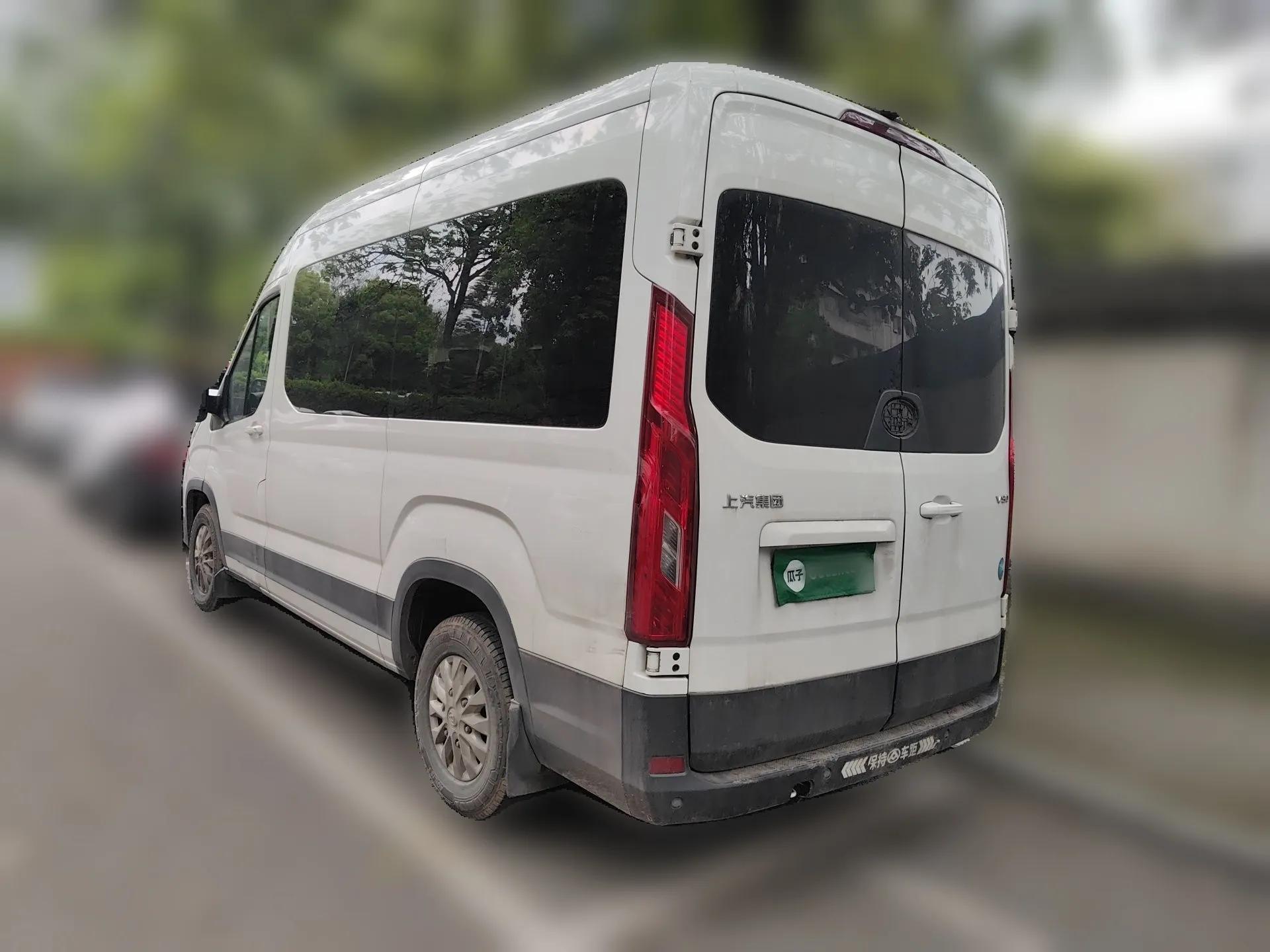 SAIC MAXUS Xintu V90 2021 2.0T Manual Zhiyun King Rear-Drive Single-Tire Long Wheelbase High-Roof 7-Seater — миниатюра 4