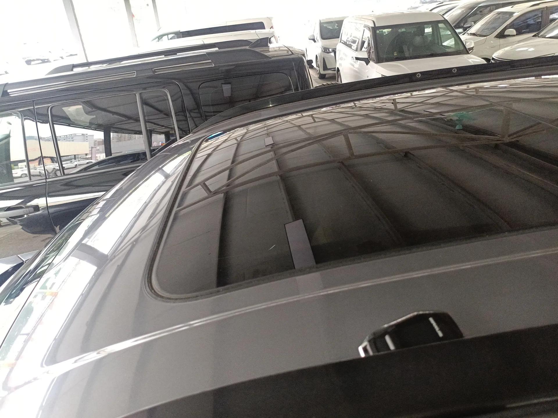 SAIC MAXUS D90 Pro 2020 2.0T Gasoline 4x4 Flagship Edition 6 Seats — миниатюра 11