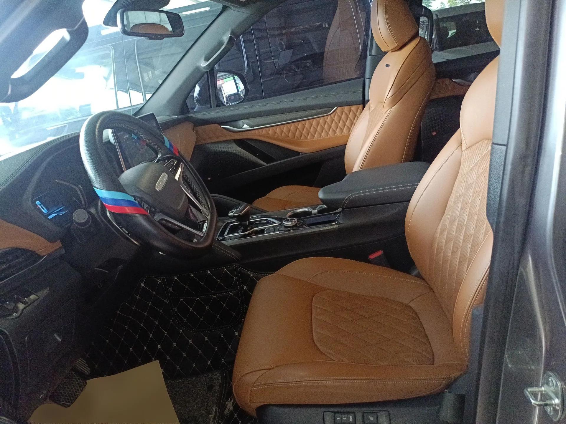 SAIC MAXUS D90 Pro 2020 2.0T Gasoline 4x4 Flagship Edition 6 Seats — миниатюра 18