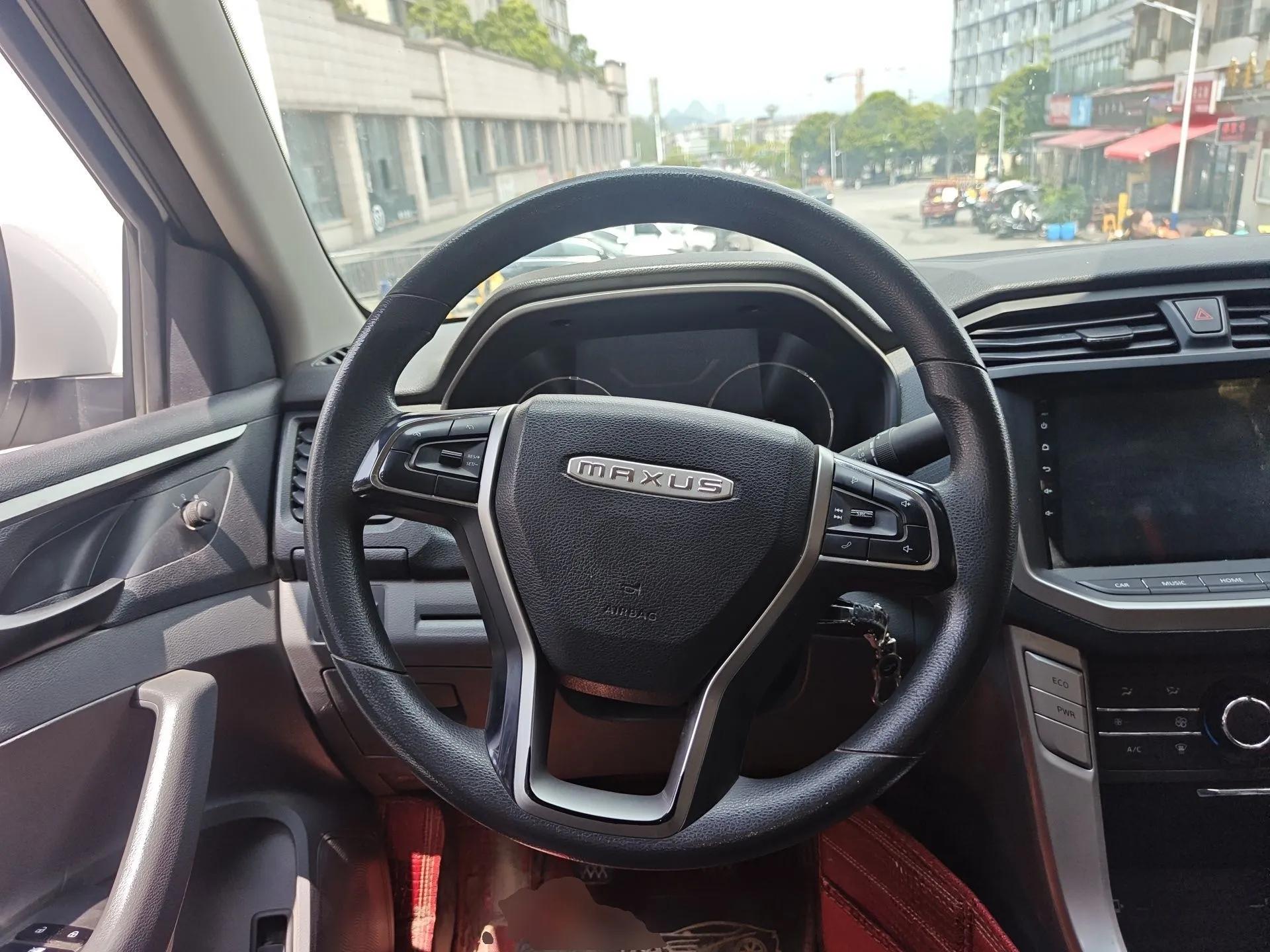 SAIC MAXUS T70 2021 2.0T Diesel Manual 4x4 Ambition Edition Long Bed High Ground Clearance — миниатюра 11