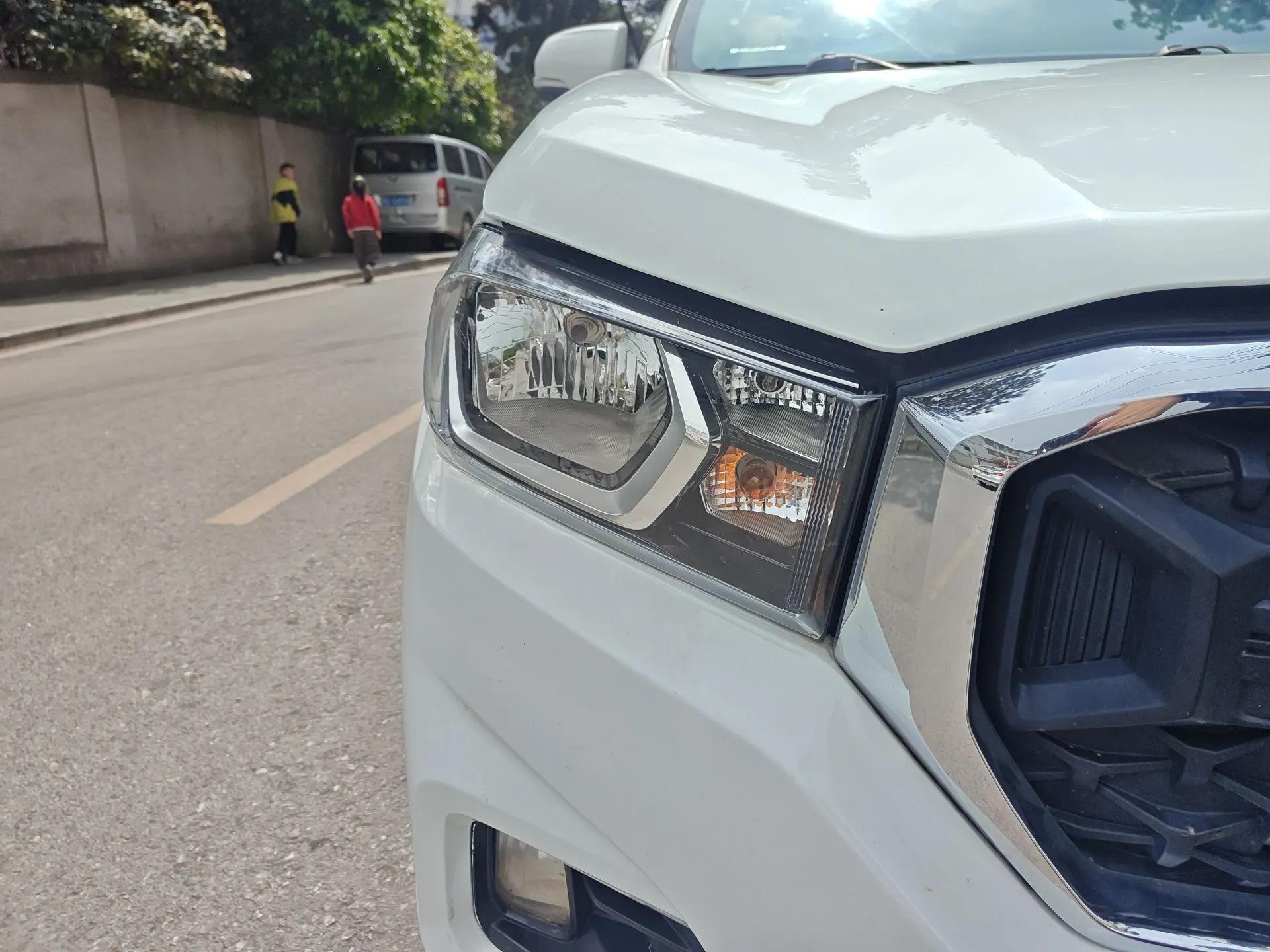 SAIC MAXUS T70 2021 2.0T Diesel Manual 4x4 Ambition Edition Long Bed High Ground Clearance — миниатюра 7