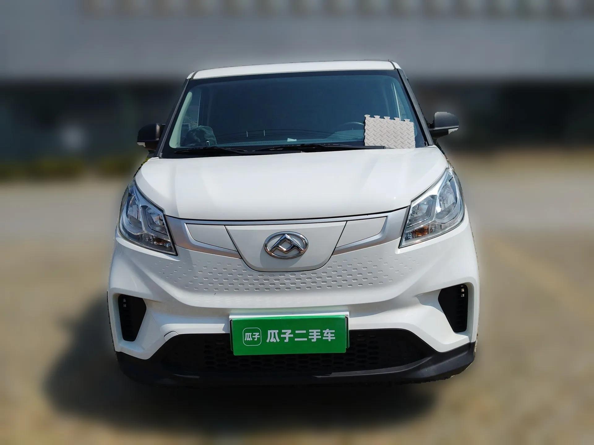 SAIC MAXUS EV30 2022 Pure-Electric Smart Logistics Expert with Long Wheelbase Guoxuan — миниатюра 2