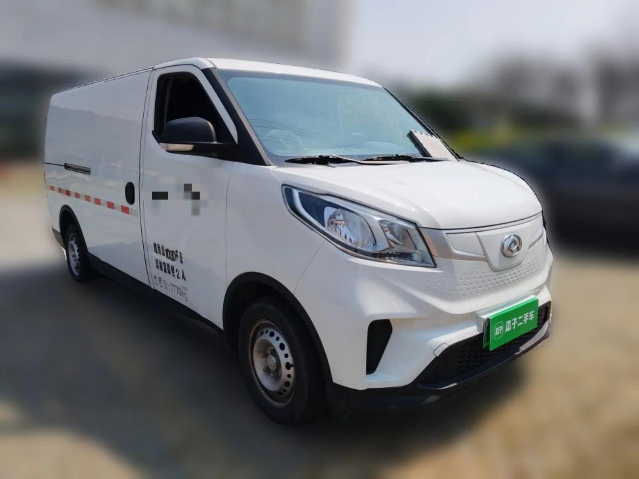 SAIC MAXUS EV30 2022 Pure-Electric Smart Logistics Expert with Long Wheelbase Guoxuan — миниатюра 3