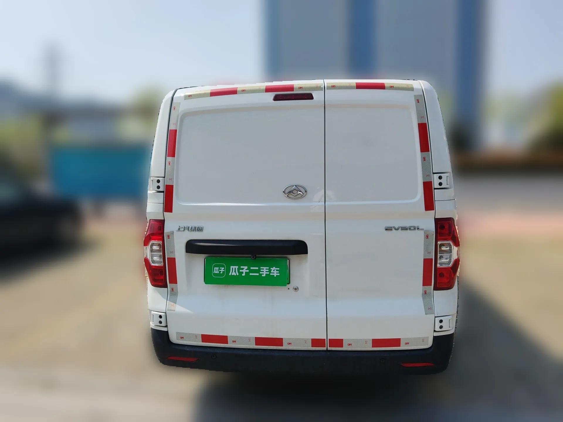SAIC MAXUS EV30 2022 Pure-Electric Smart Logistics Expert with Long Wheelbase Guoxuan — миниатюра 5