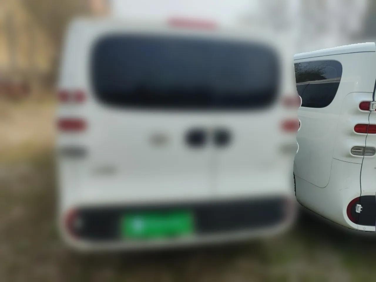 SAIC MAXUS Dana V1 2025 V1+ Long Wheelbase Low-Roof Multi-Function Version (62 kWh) — миниатюра 5