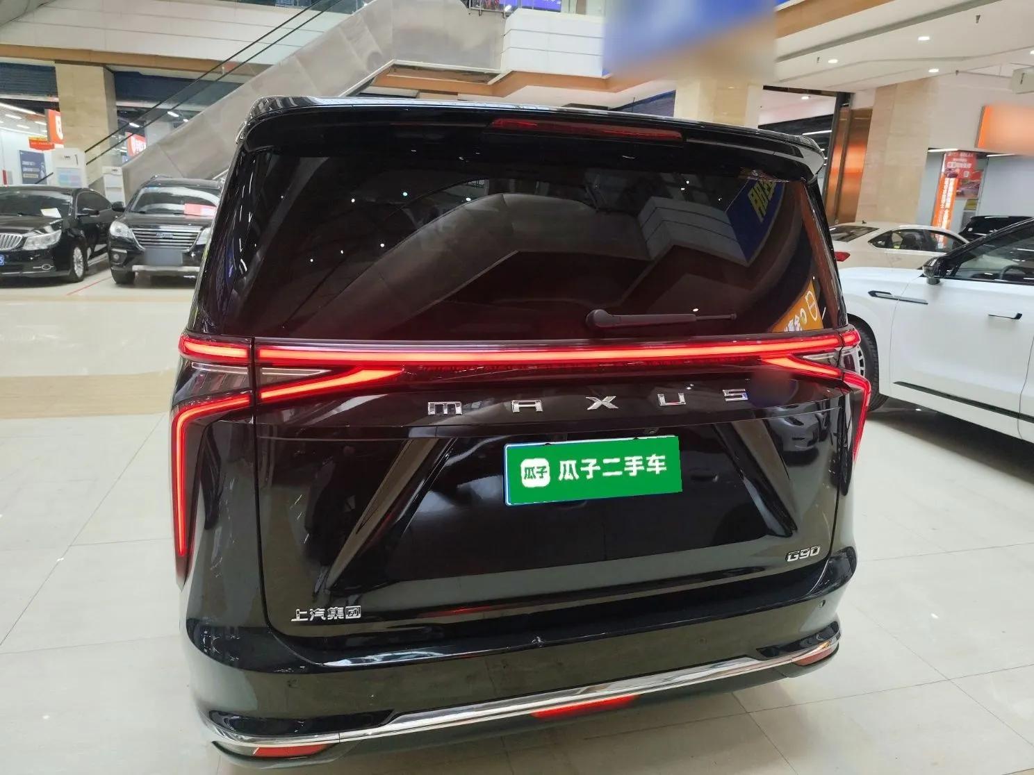 SAIC MAXUS G90 2022 2.0T Interstellar Seven-Seater — миниатюра 3