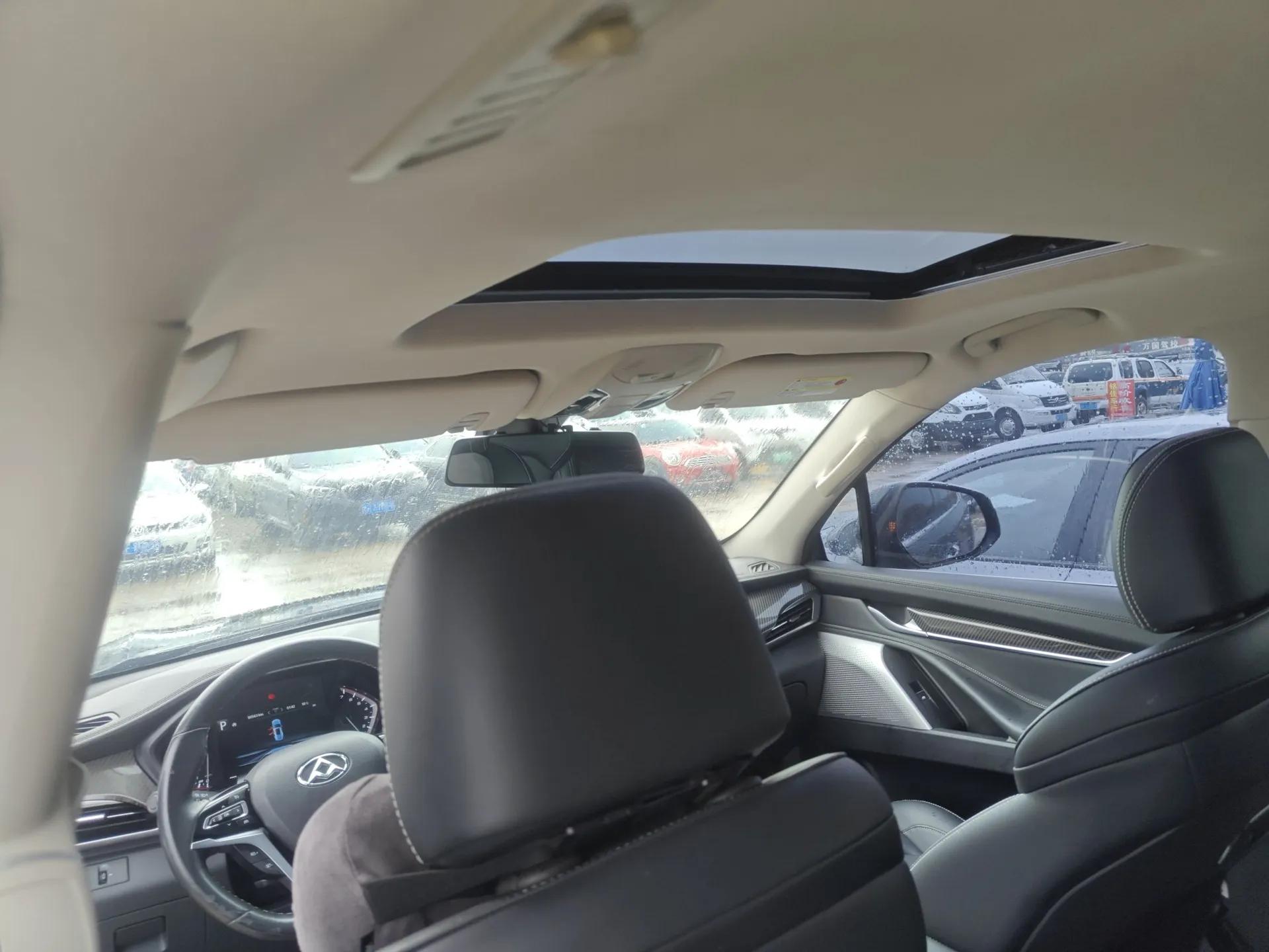 SAIC MAXUS D90 2017 2.0T Automatic All-Wheel Drive Sirius — миниатюра 21