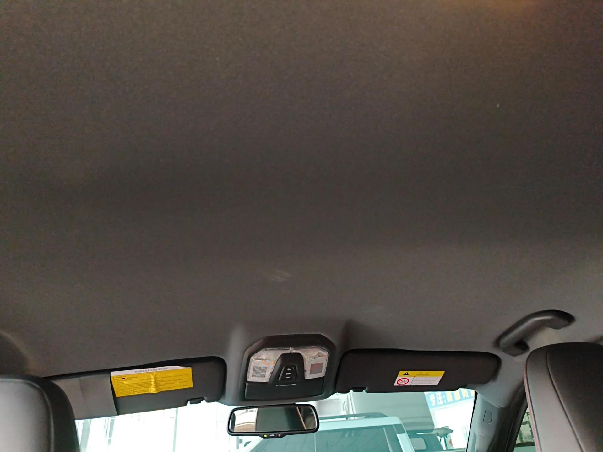 SAIC MAXUS T90 2022 2.0T Diesel Automatic 4x4 SAIC Bull—Demon Standard Cab — миниатюра 20