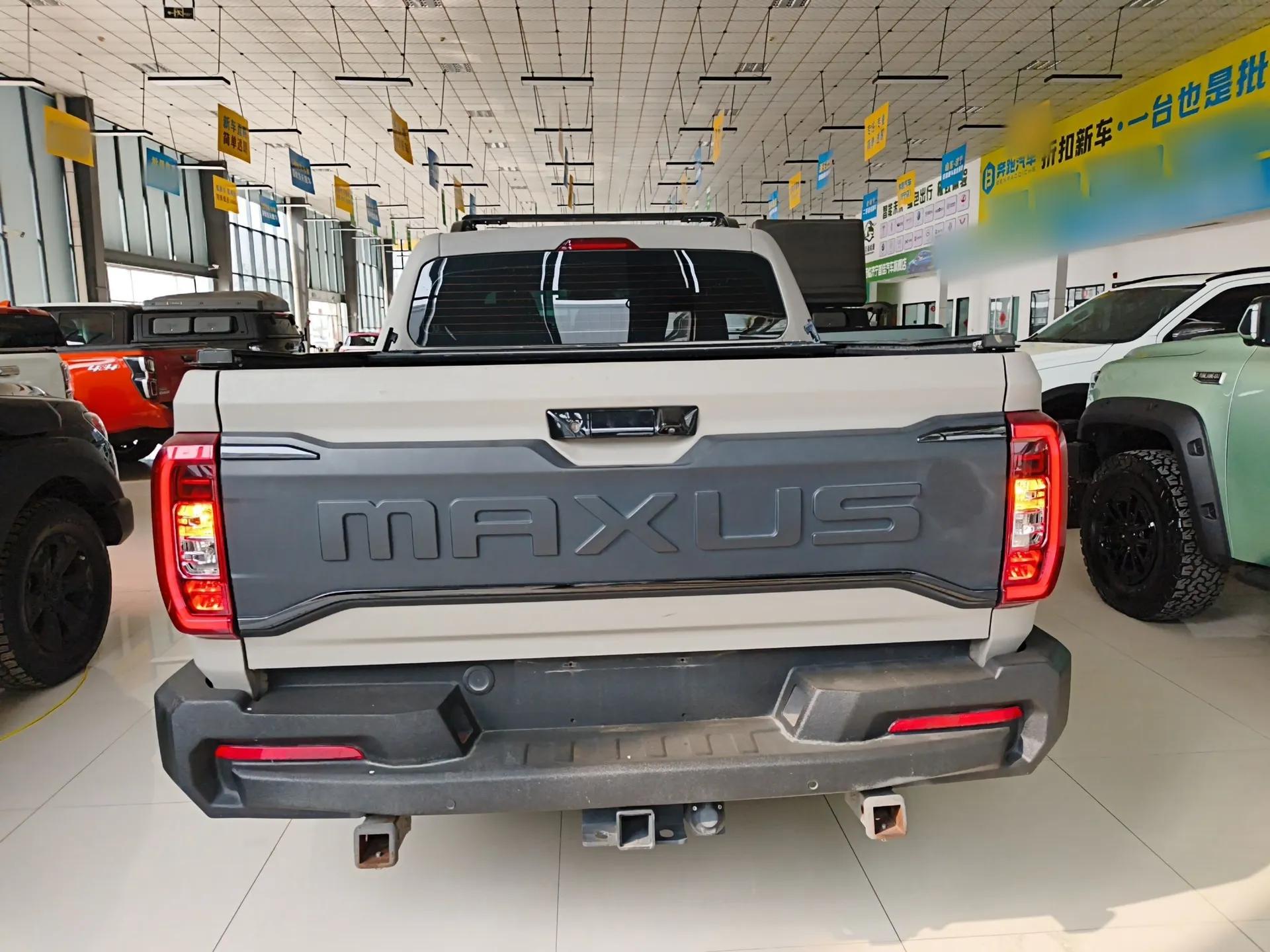 SAIC MAXUS T90 2022 2.0T Diesel Automatic 4x4 SAIC Bull—Demon Standard Cab — миниатюра 3