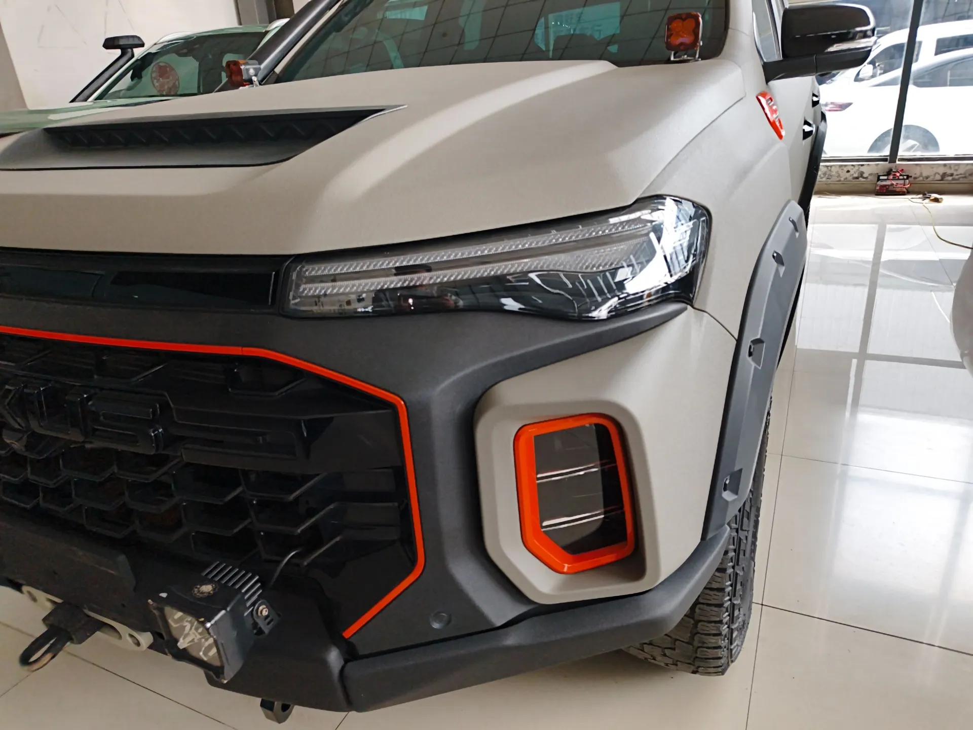 SAIC MAXUS T90 2022 2.0T Diesel Automatic 4x4 SAIC Bull—Demon Standard Cab — миниатюра 5