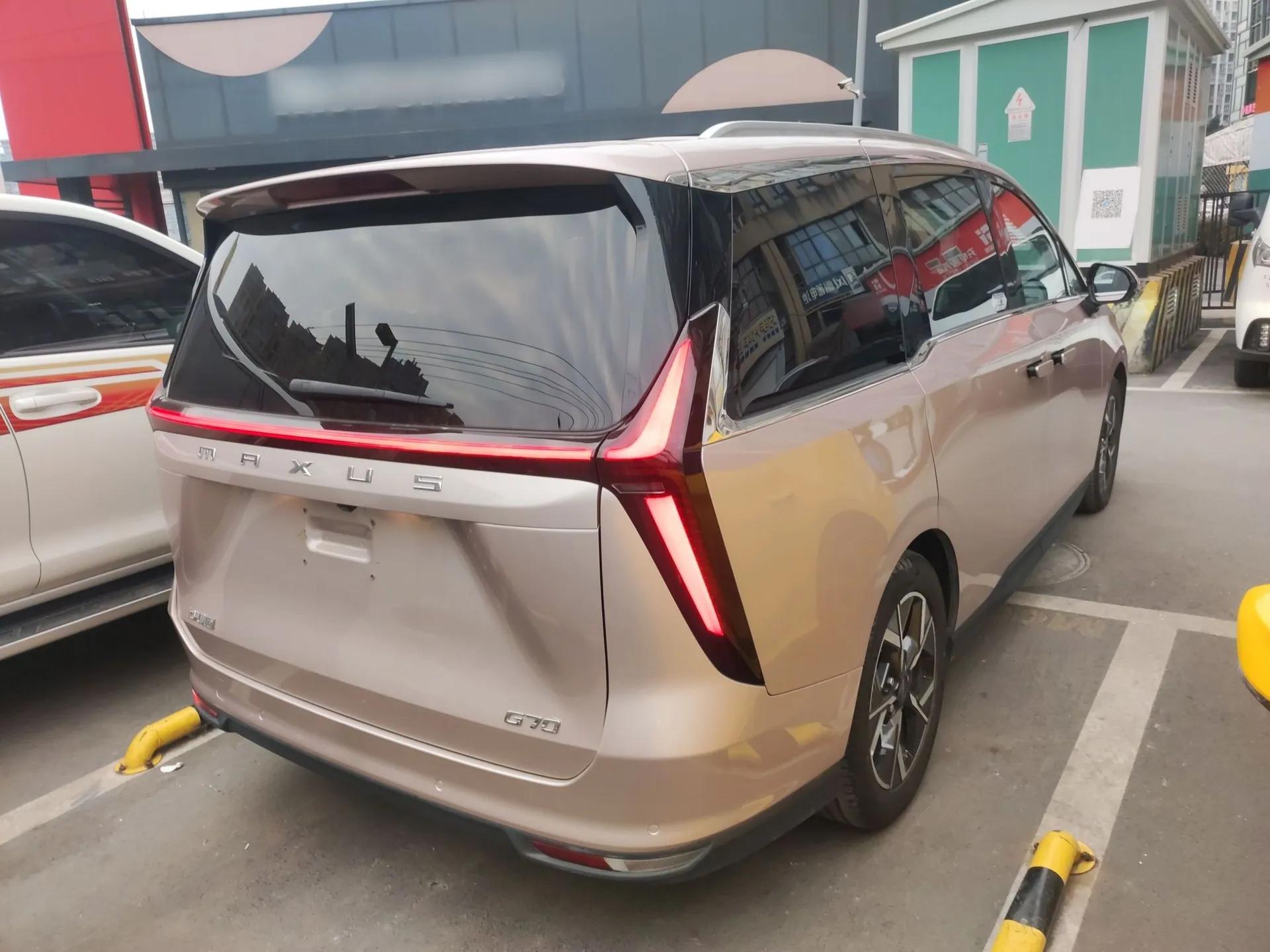 SAIC MAXUS G70 2024 2.0T Automatic Flagship Version 7 Seats — миниатюра 6