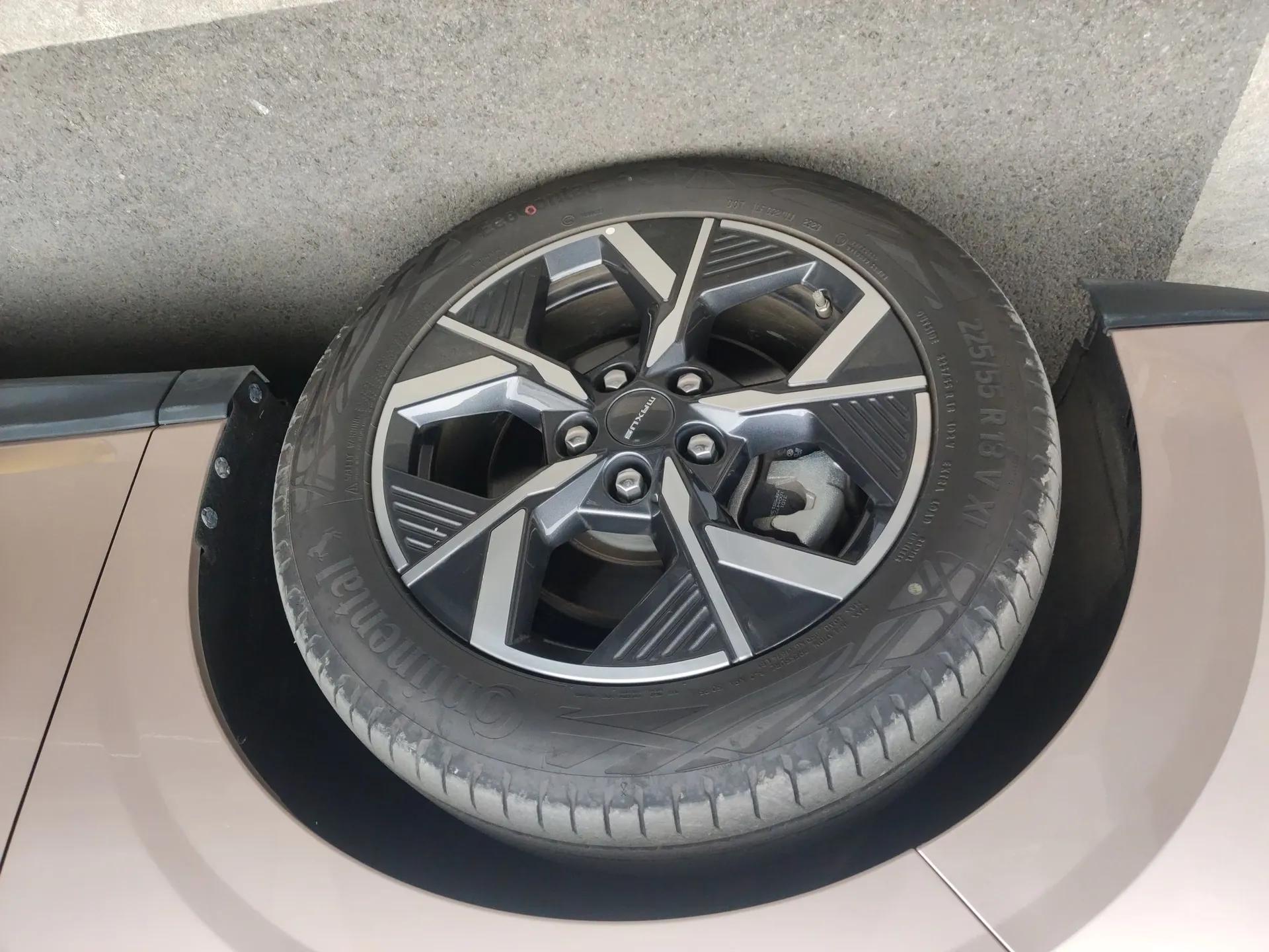 SAIC MAXUS G70 2024 2.0T Automatic Flagship Version 7 Seats — миниатюра 8