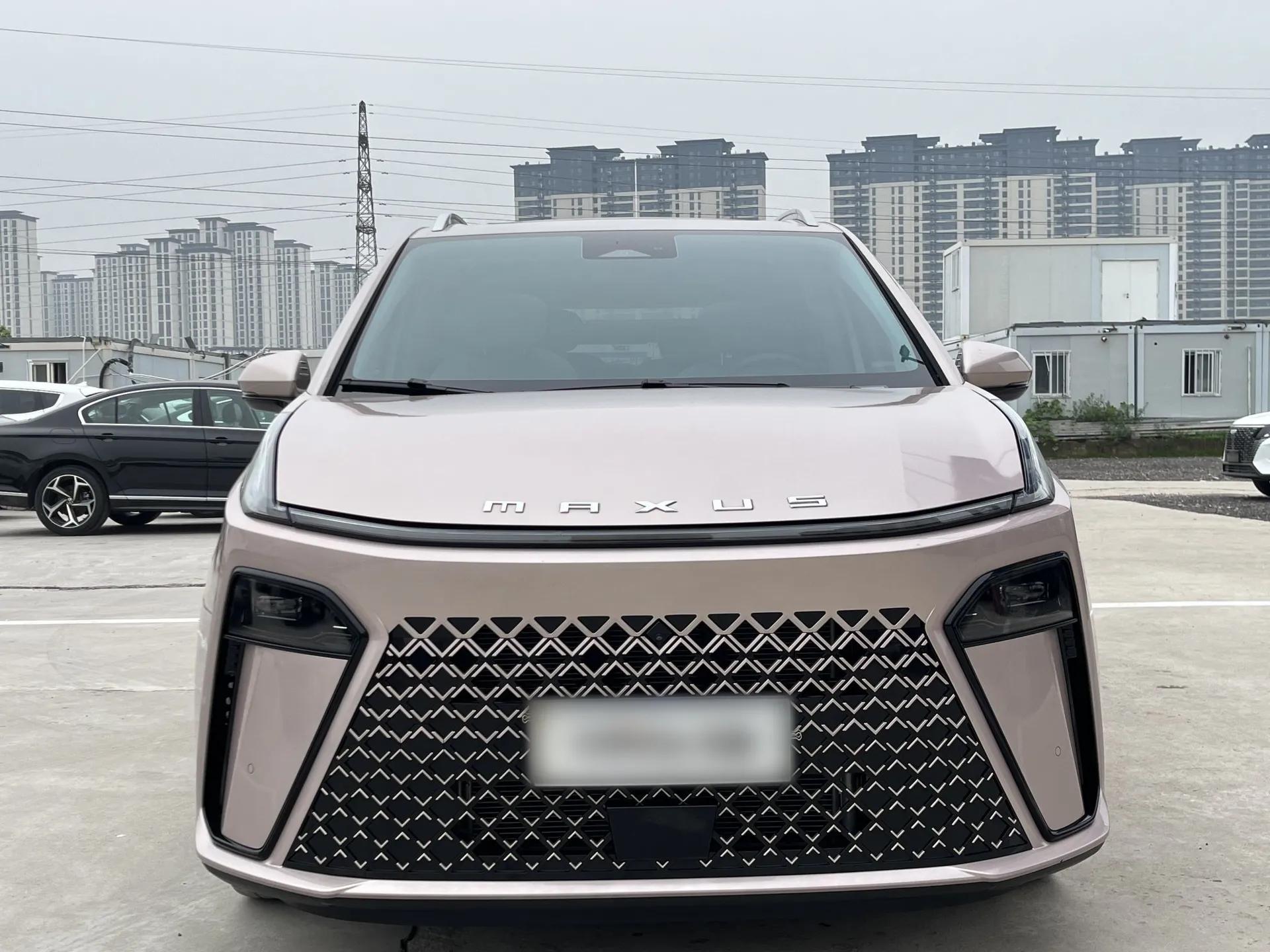 SAIC MAXUS G70 2024 2.0T Automatic Flagship Version 7 Seats — миниатюра 2