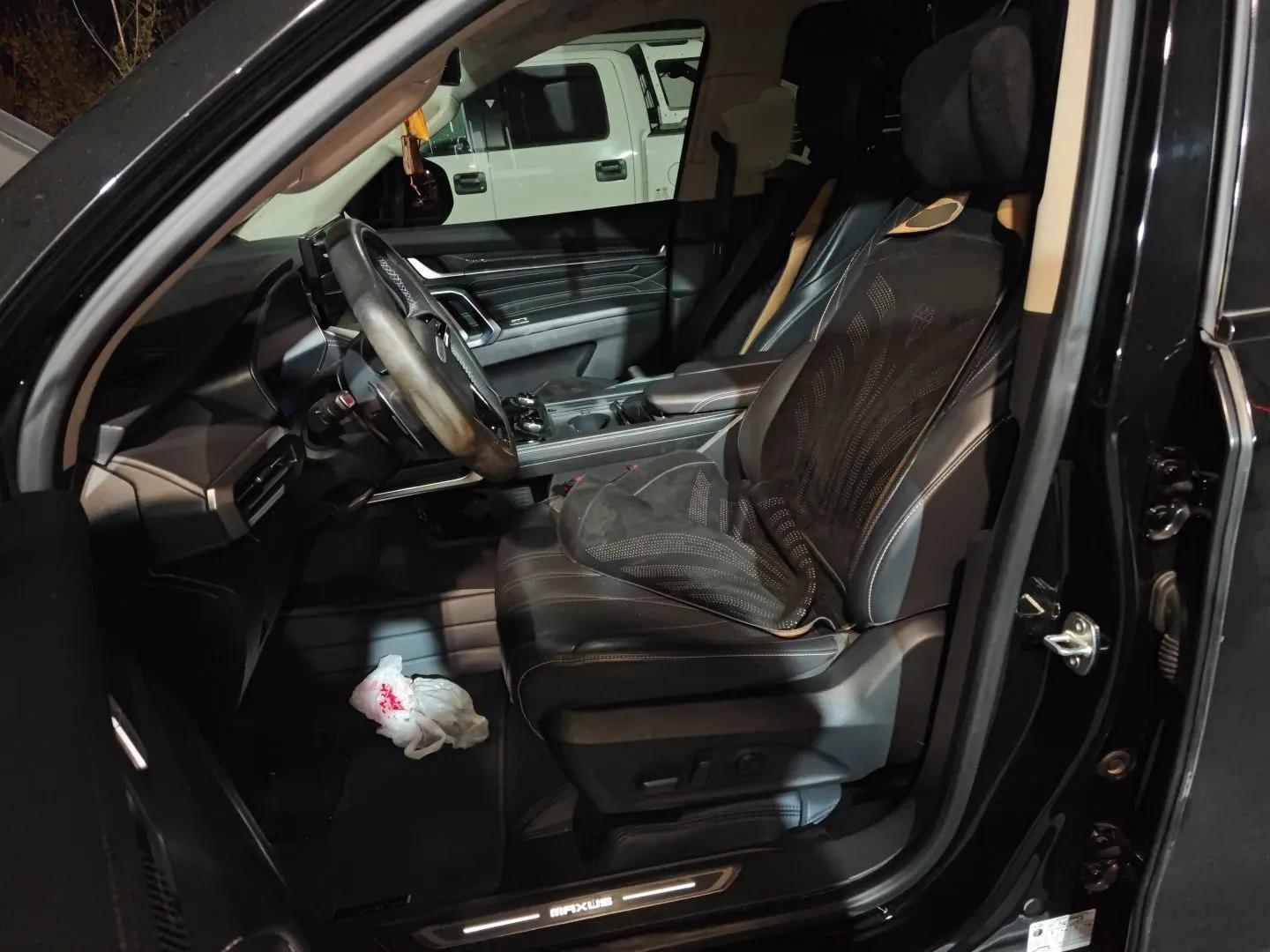 SAIC MAXUS Territory 2023 2.0T Cross-Country Flagship Edition 6 Seats — миниатюра 16