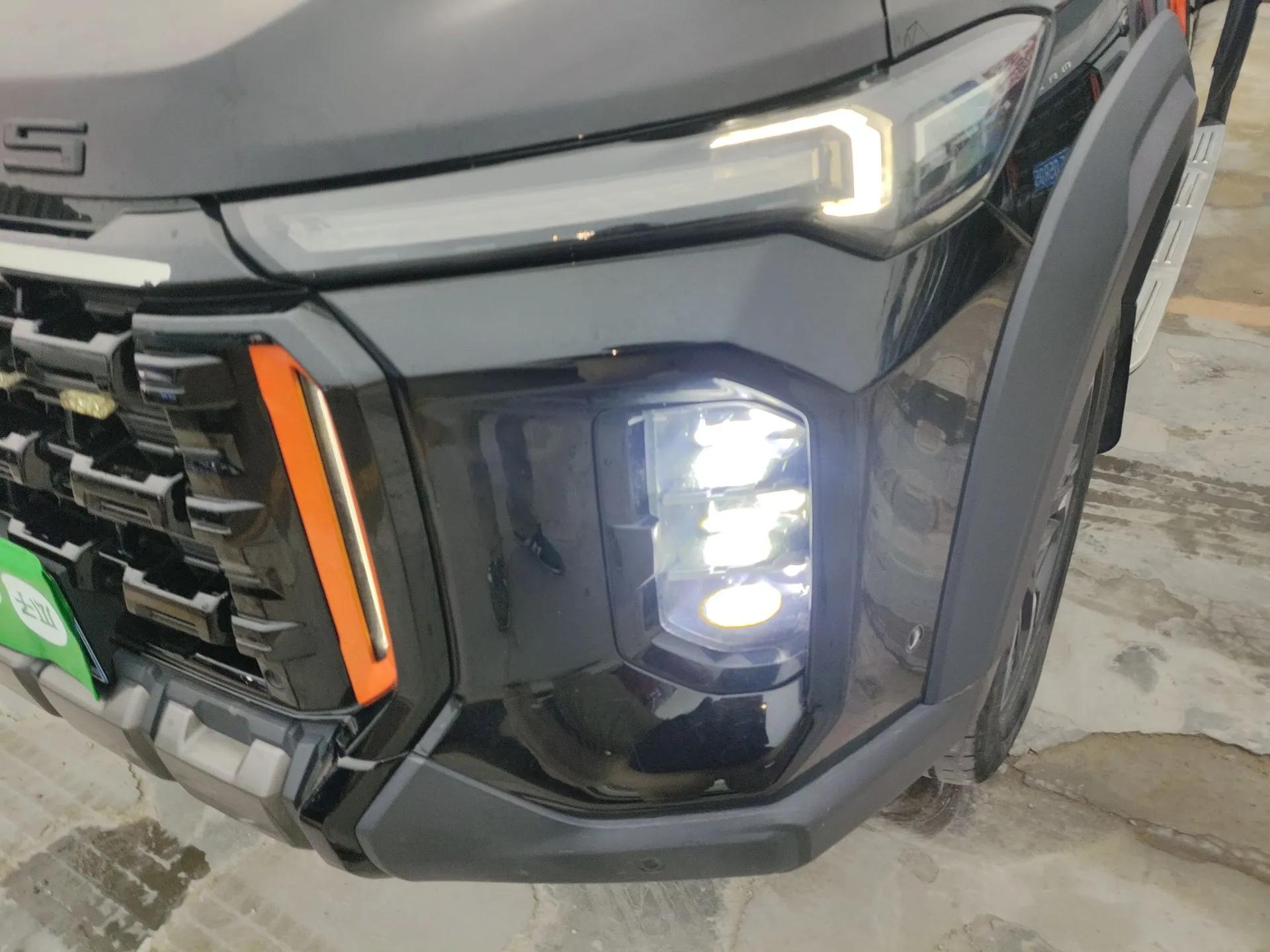 SAIC MAXUS Territory 2023 2.0T All-Out Flagship Version 6 Seats — миниатюра 2
