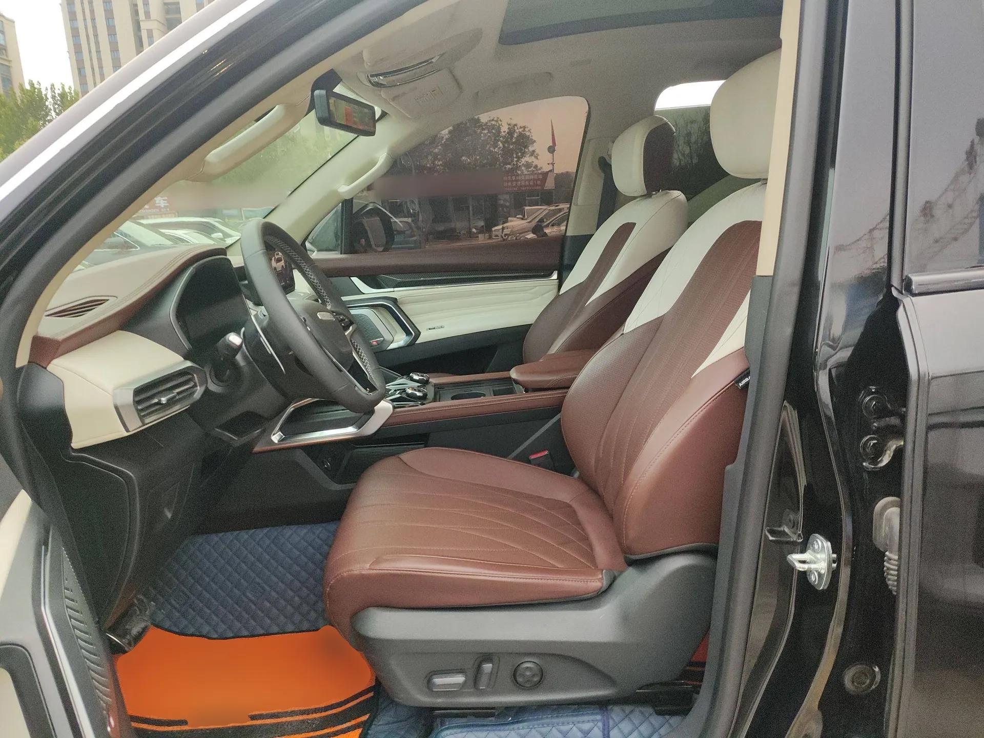 SAIC MAXUS Territory 2023 2.0T All-Out Flagship Version 6 Seats — миниатюра 19