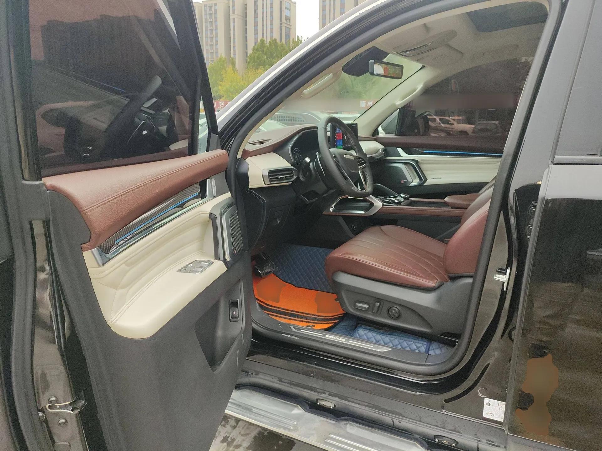 SAIC MAXUS Territory 2023 2.0T All-Out Flagship Version 6 Seats — миниатюра 24