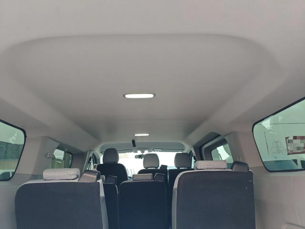 SAIC MAXUS Xintu V70 2023 2.0T Elite Edition Automatic Long Wheelbase Low Roof – 6/7 Seats — миниатюра 17